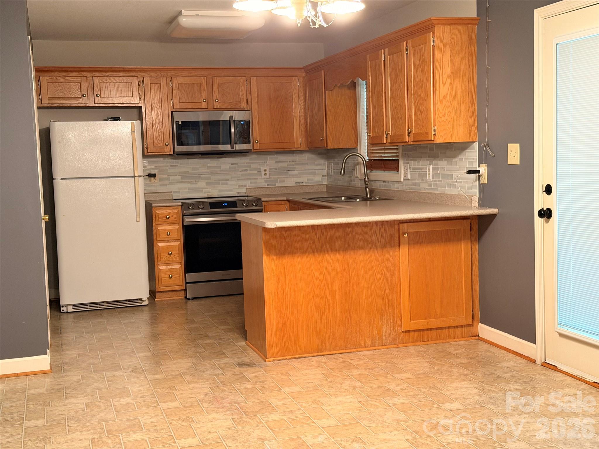 3402 Danial Street Property Photo 12