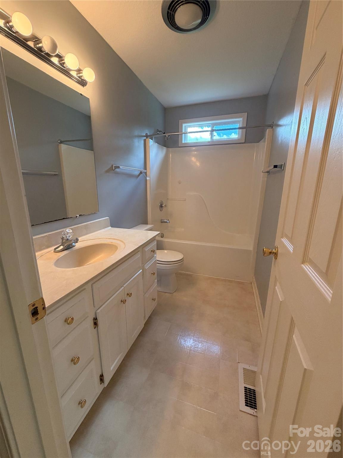 3402 Danial Street Property Photo 31