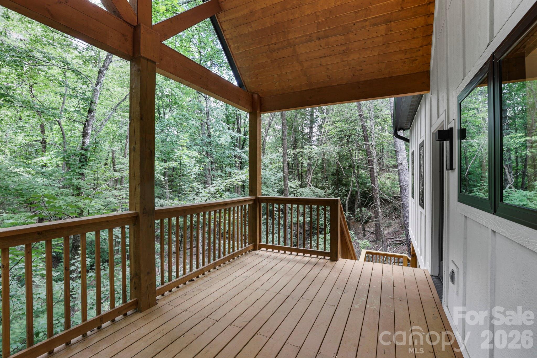 338 Hawks Terrace Property Photo 11