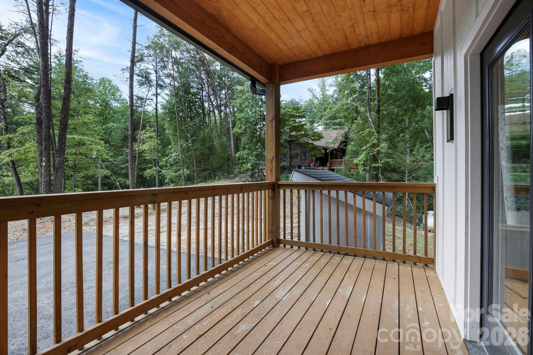 338 Hawks Terrace Property Photo 13