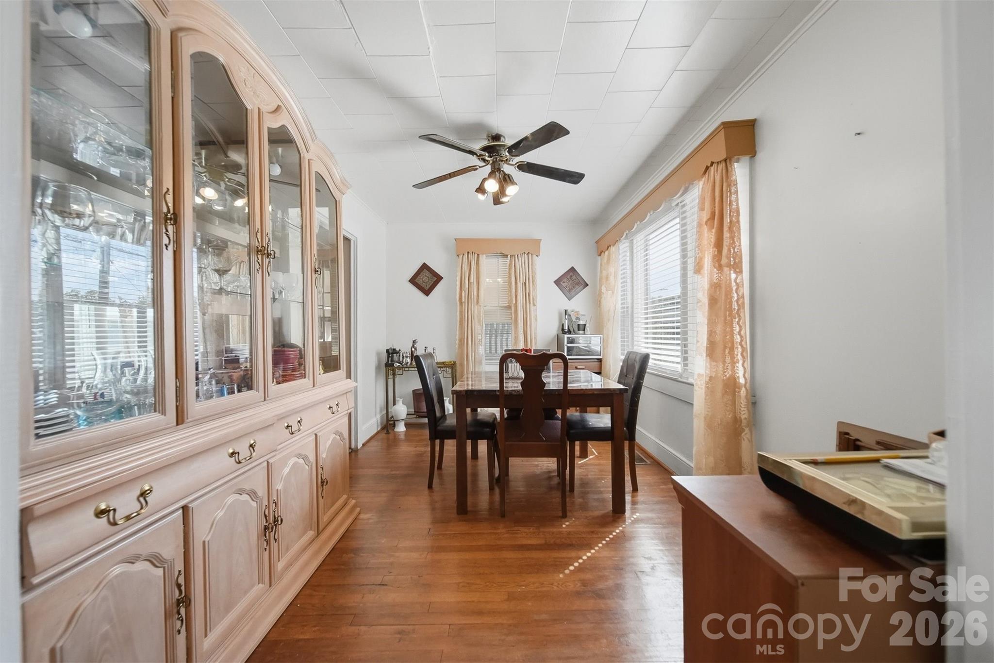 421 Finley Avenue Property Photo 6