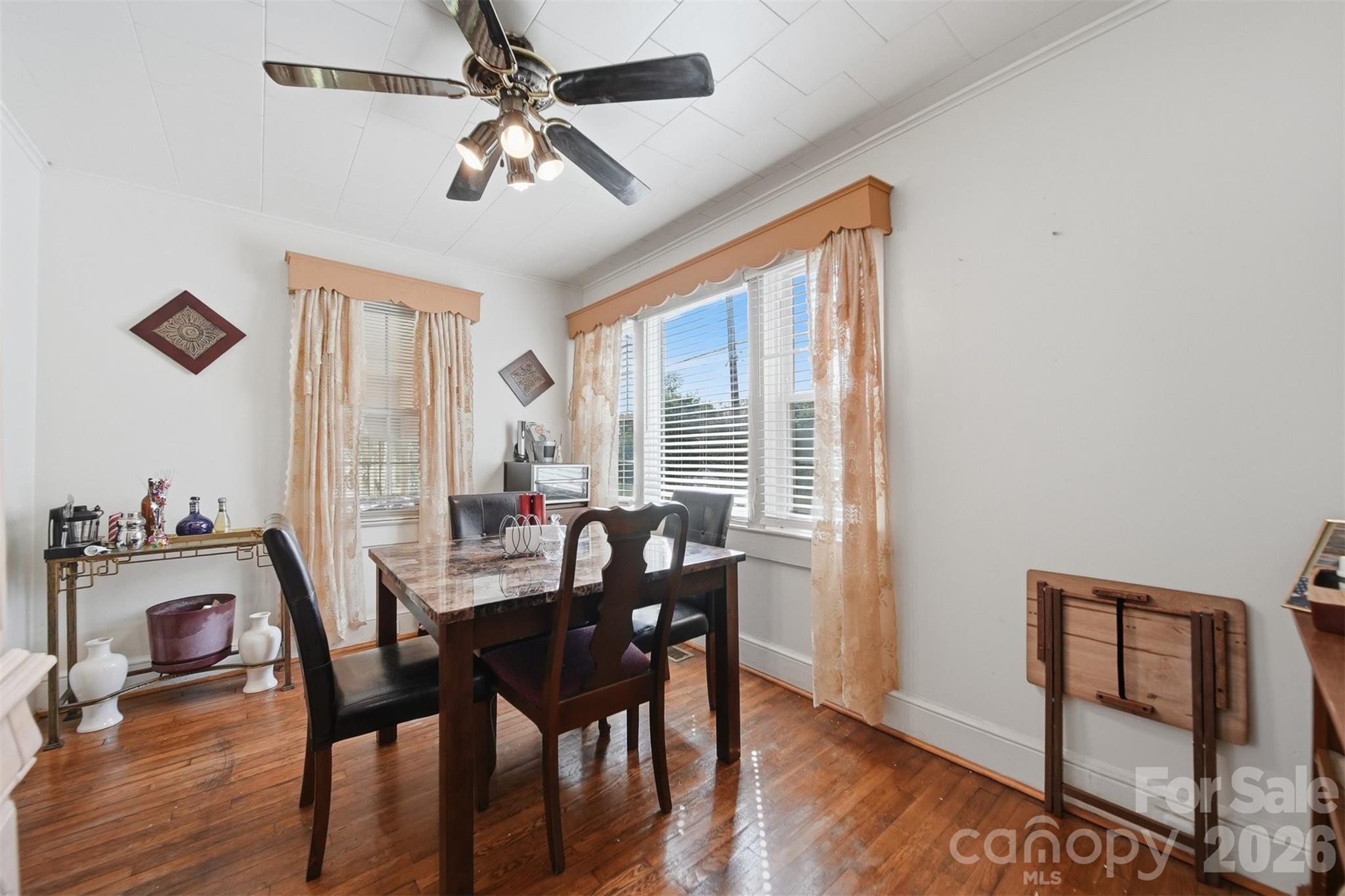 421 Finley Avenue Property Photo 7