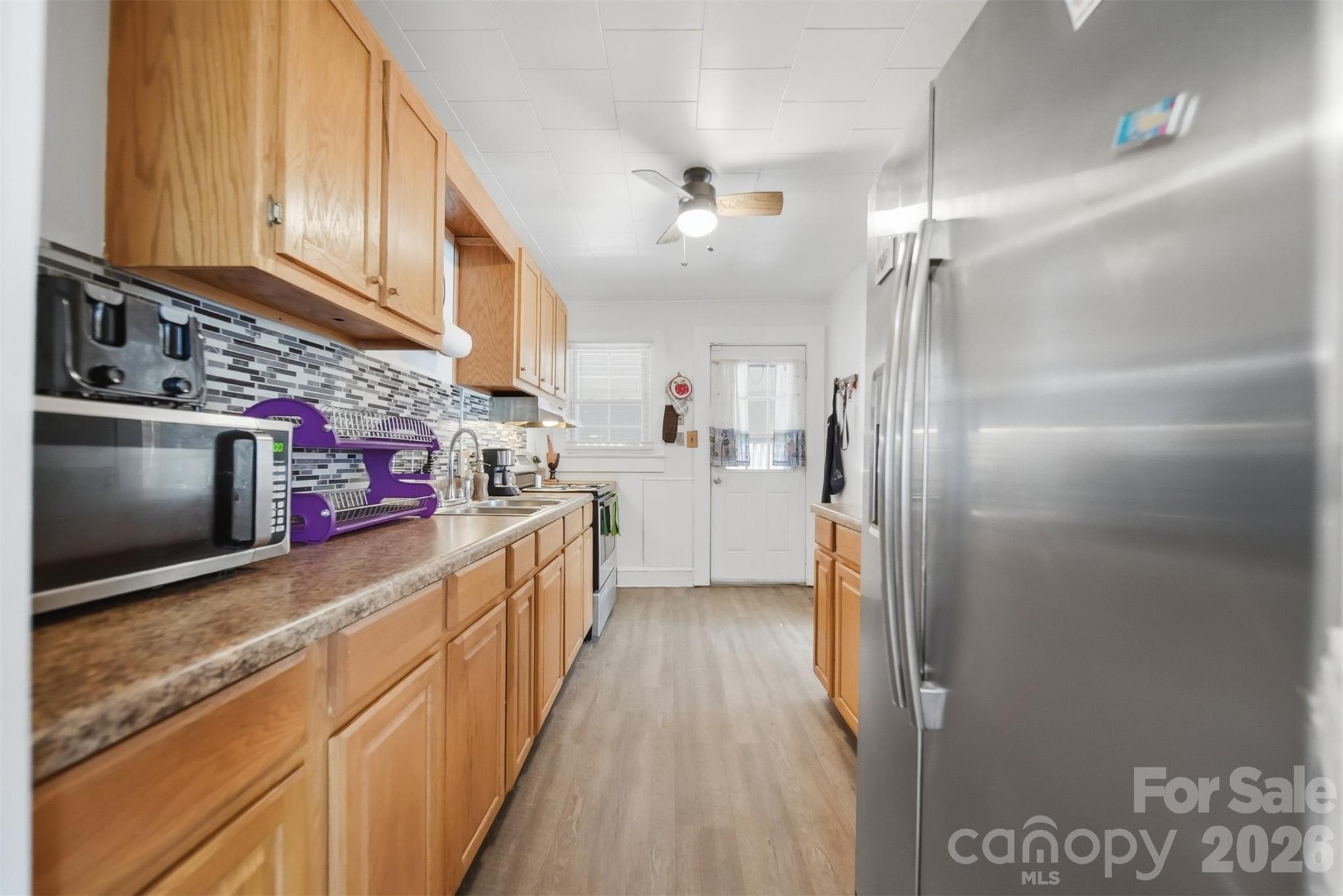 421 Finley Avenue Property Photo 11