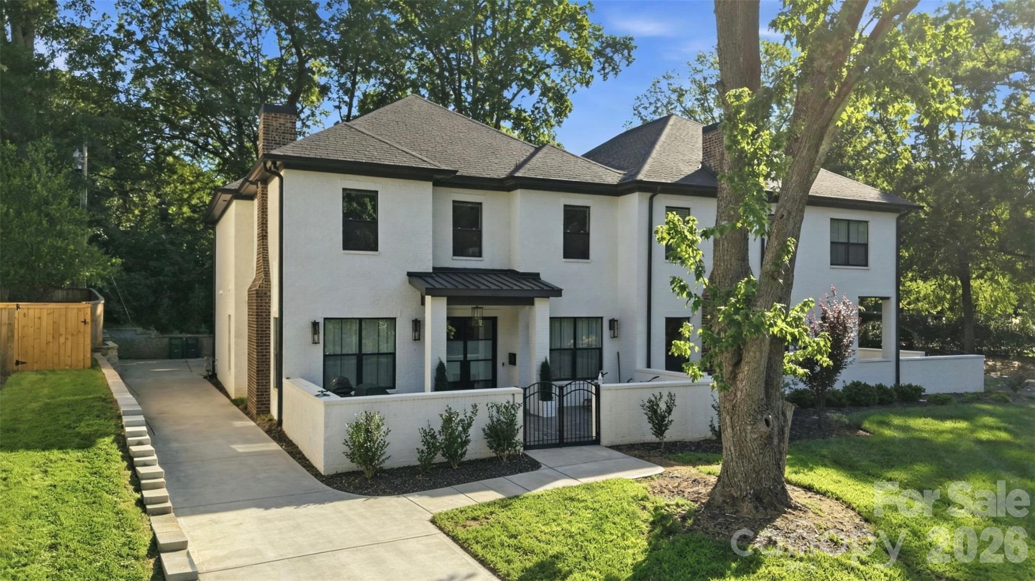1329 Bywood Lane