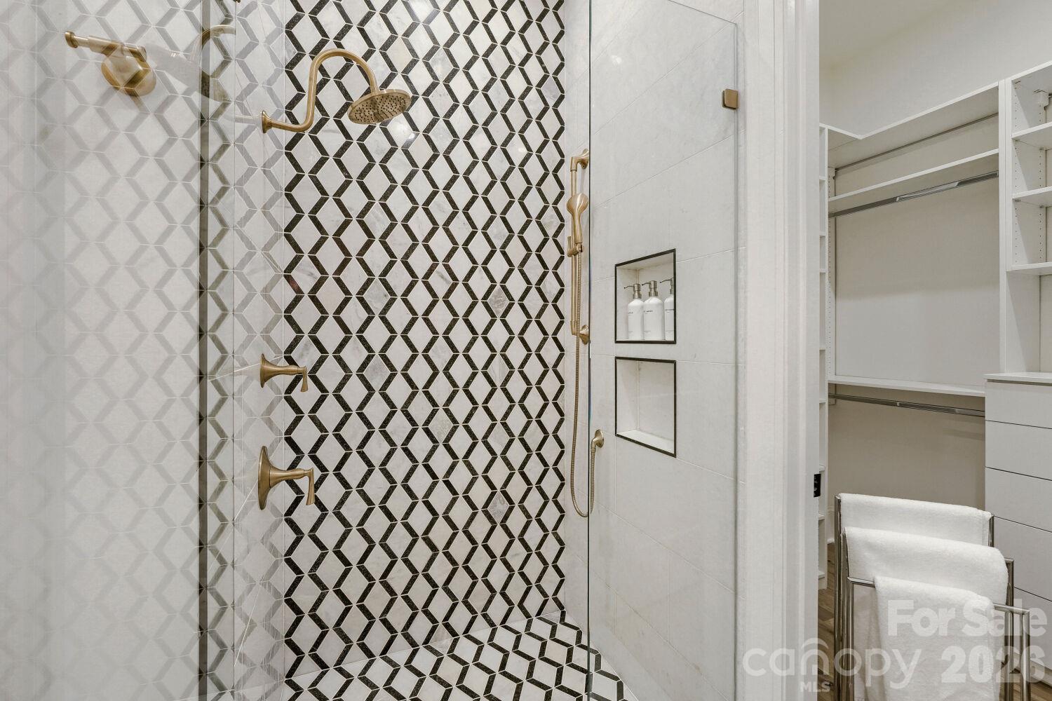 1329 Bywood Lane Property Photo 17