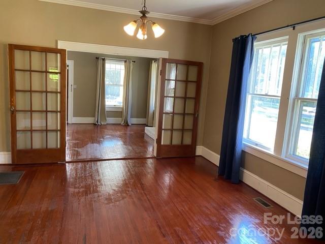 1201 E 35th Street Property Photo 19
