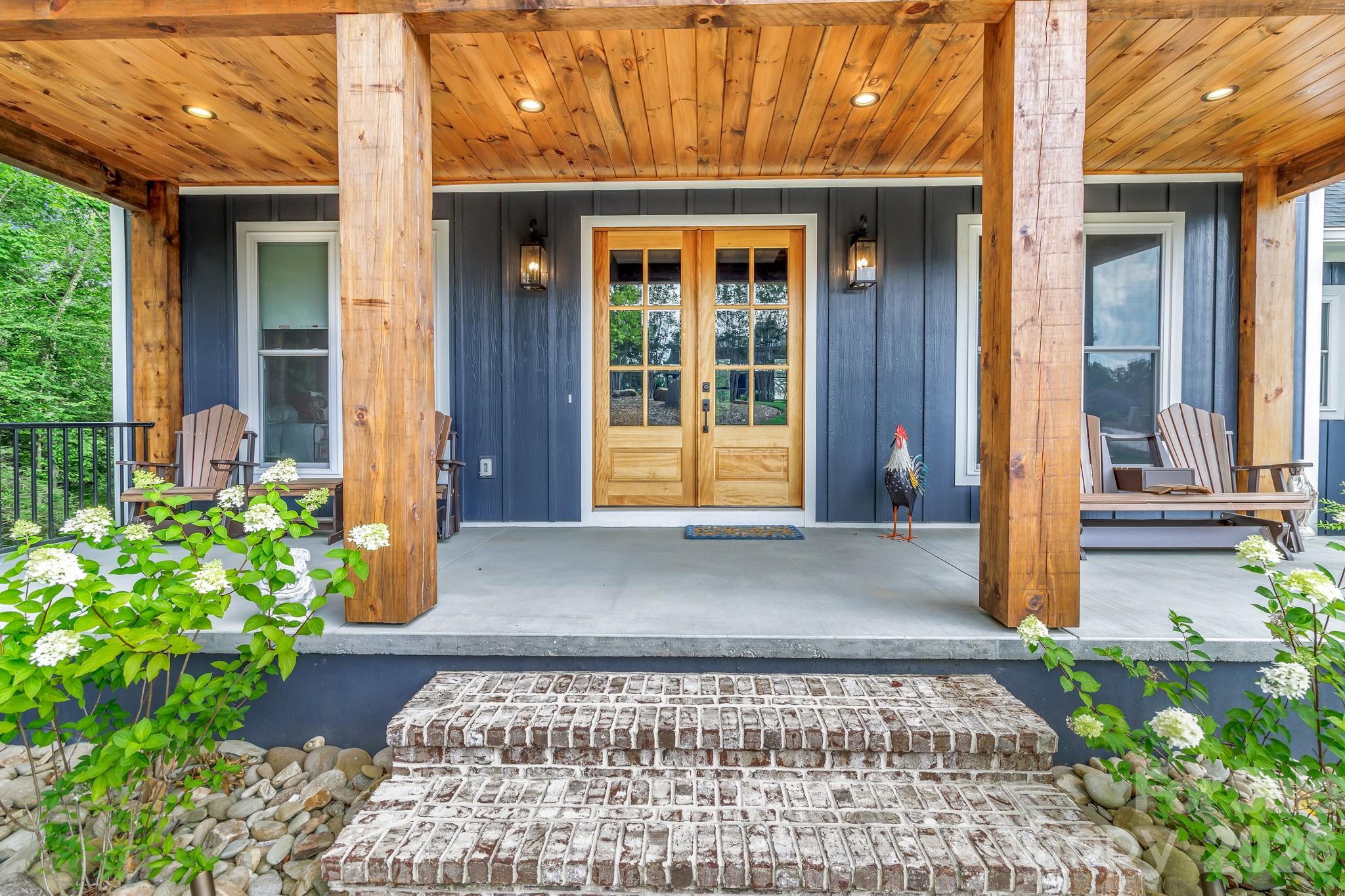143 Sunny Morning Court Property Photo 3