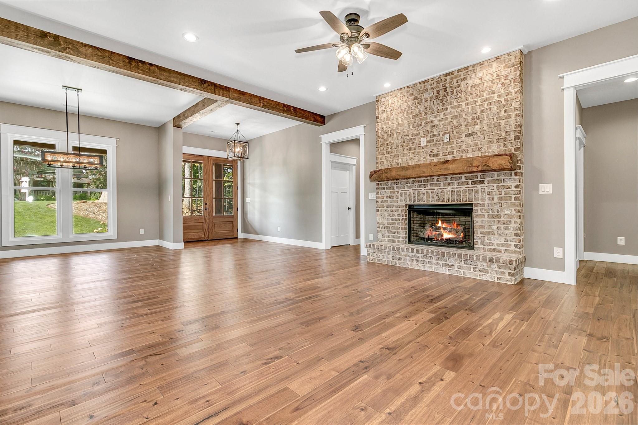 143 Sunny Morning Court Property Photo 4