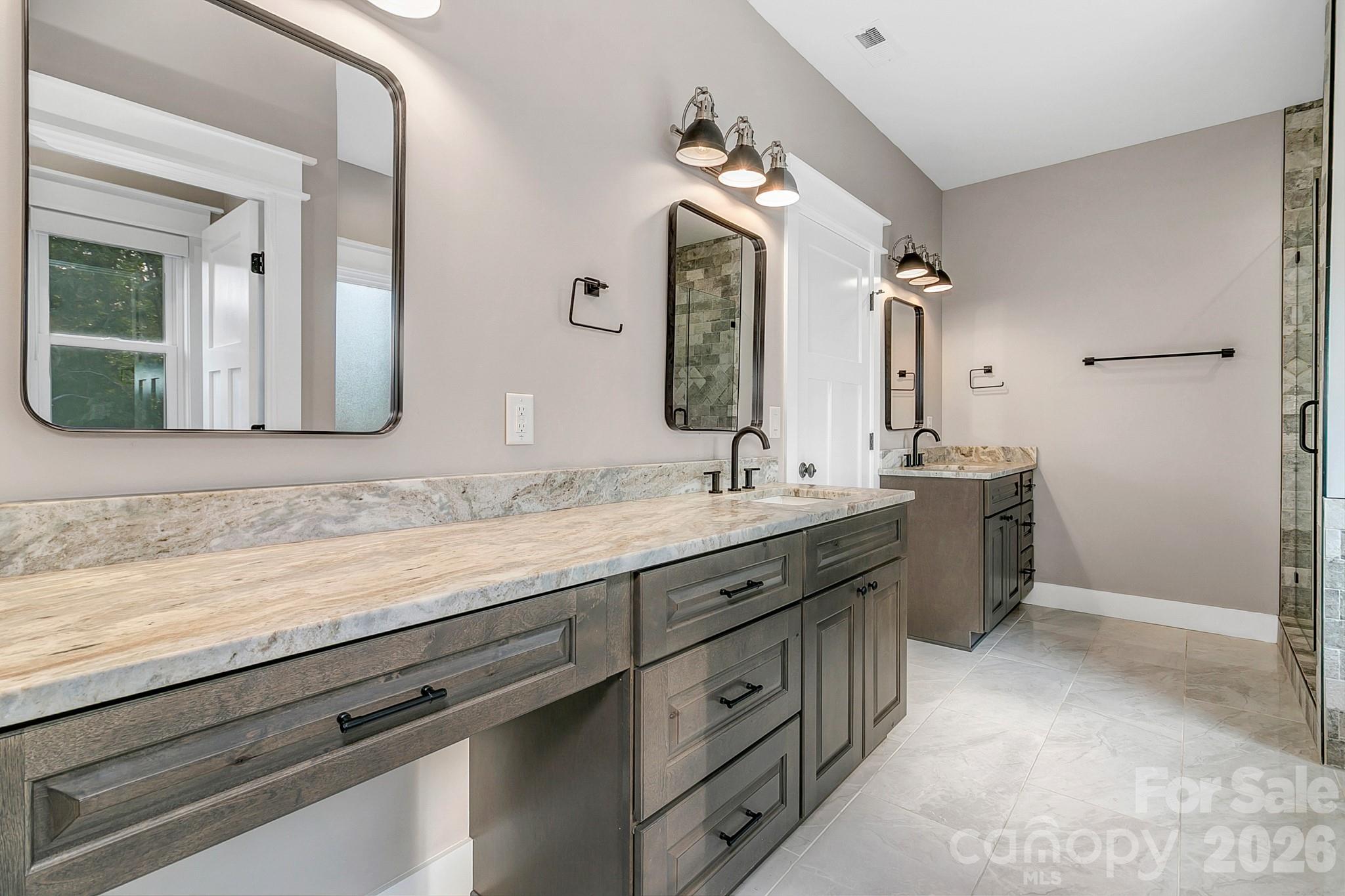 143 Sunny Morning Court Property Photo 19