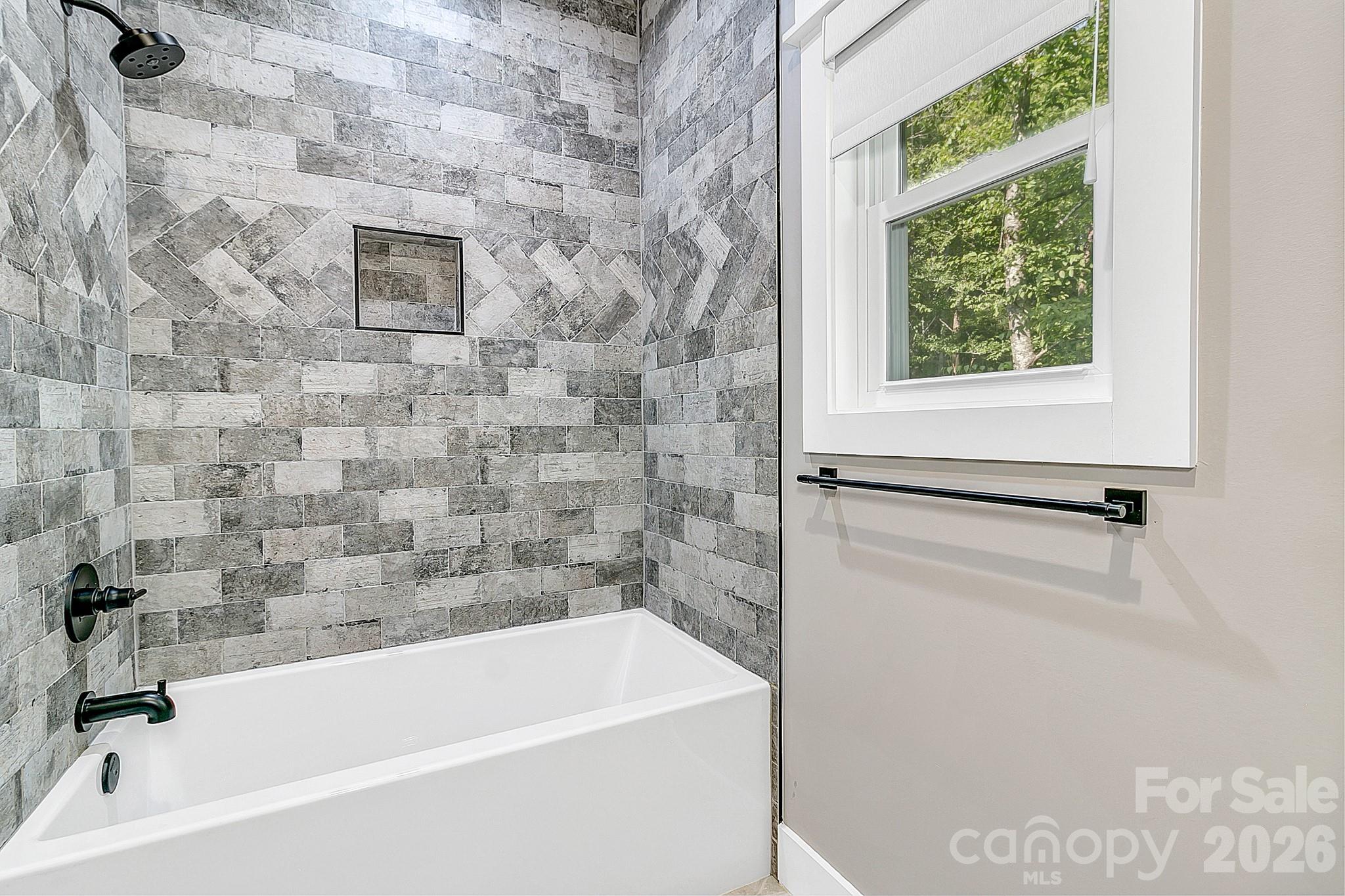 143 Sunny Morning Court Property Photo 24