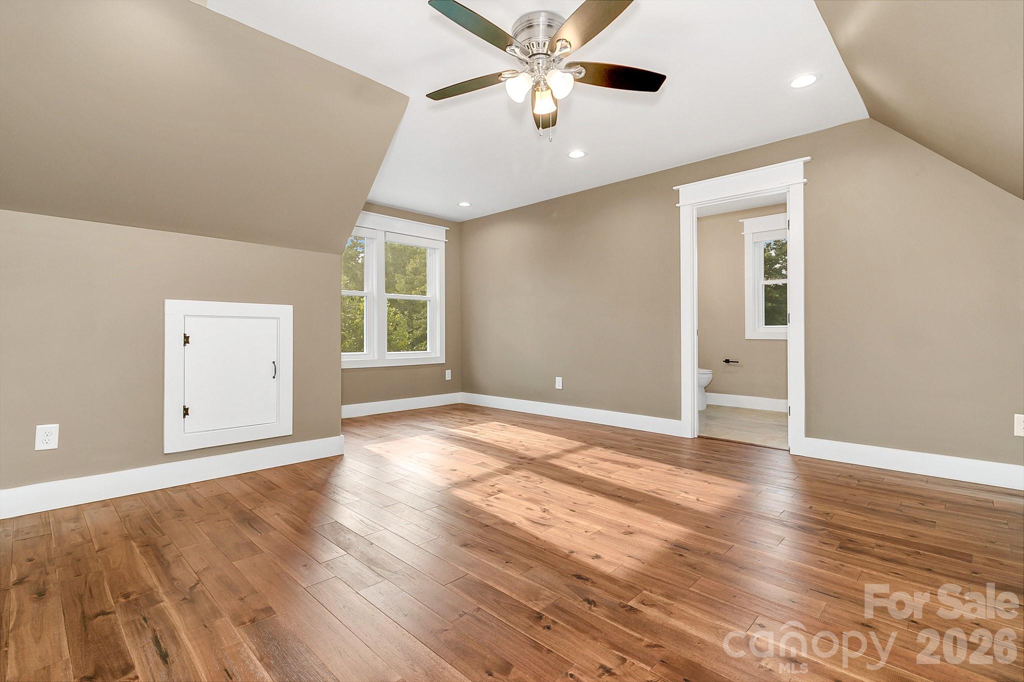 143 Sunny Morning Court Property Photo 28
