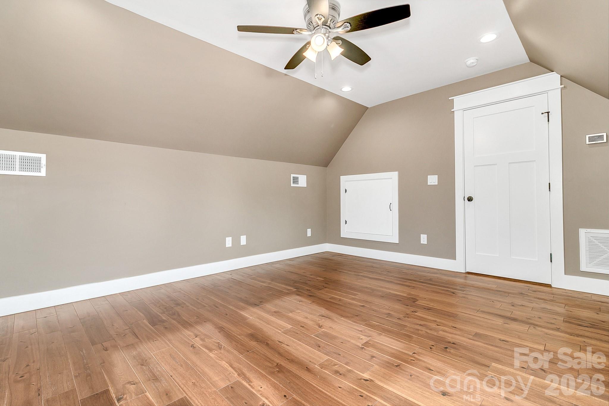 143 Sunny Morning Court Property Photo 29