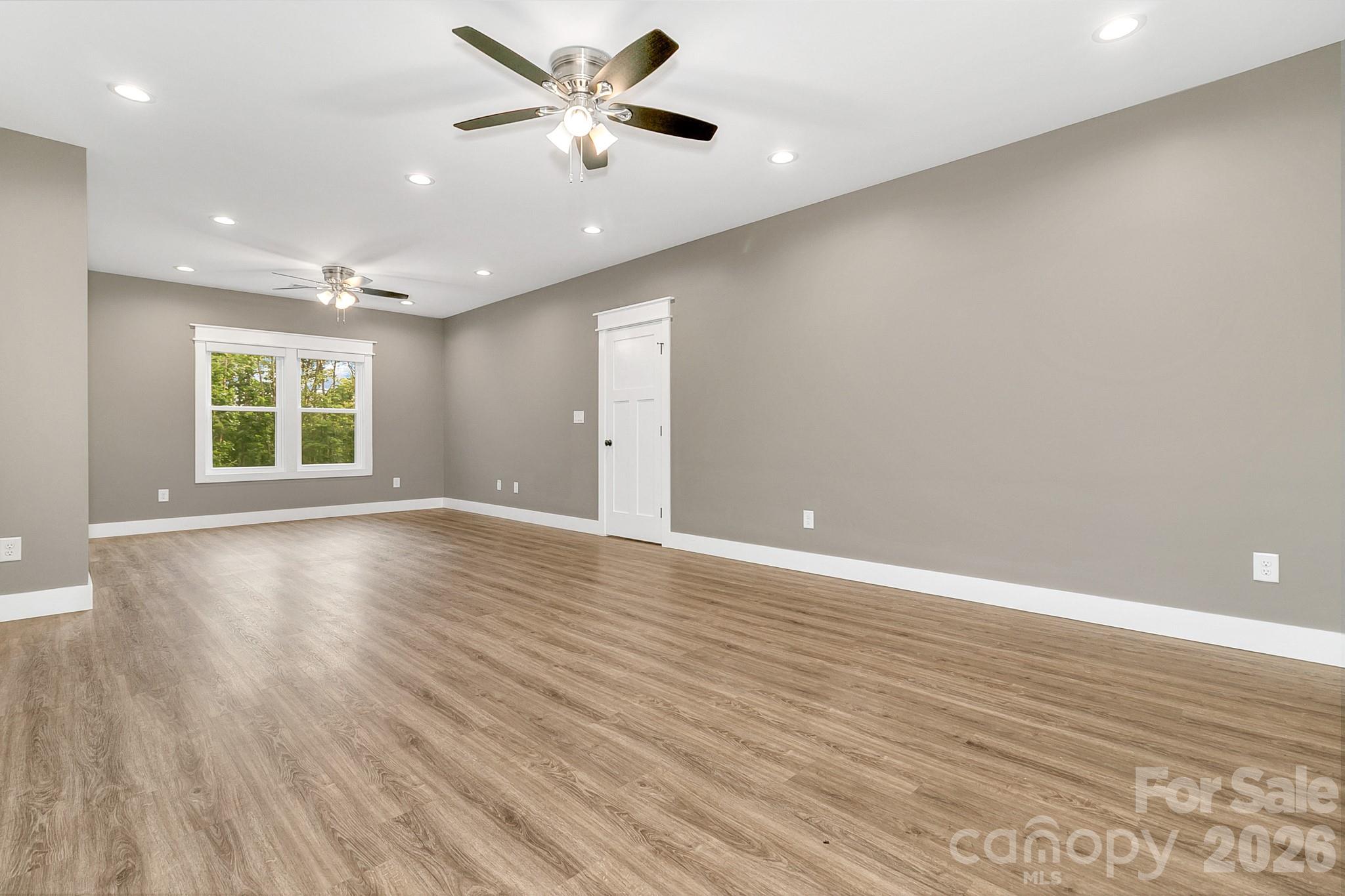 143 Sunny Morning Court Property Photo 40