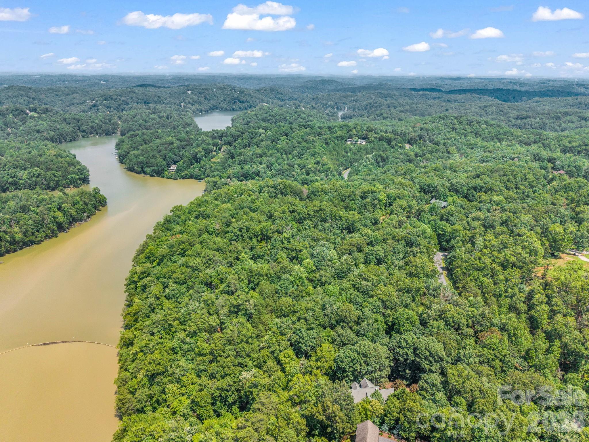 00 Lake Adger Parkway 60 Property Photo 13