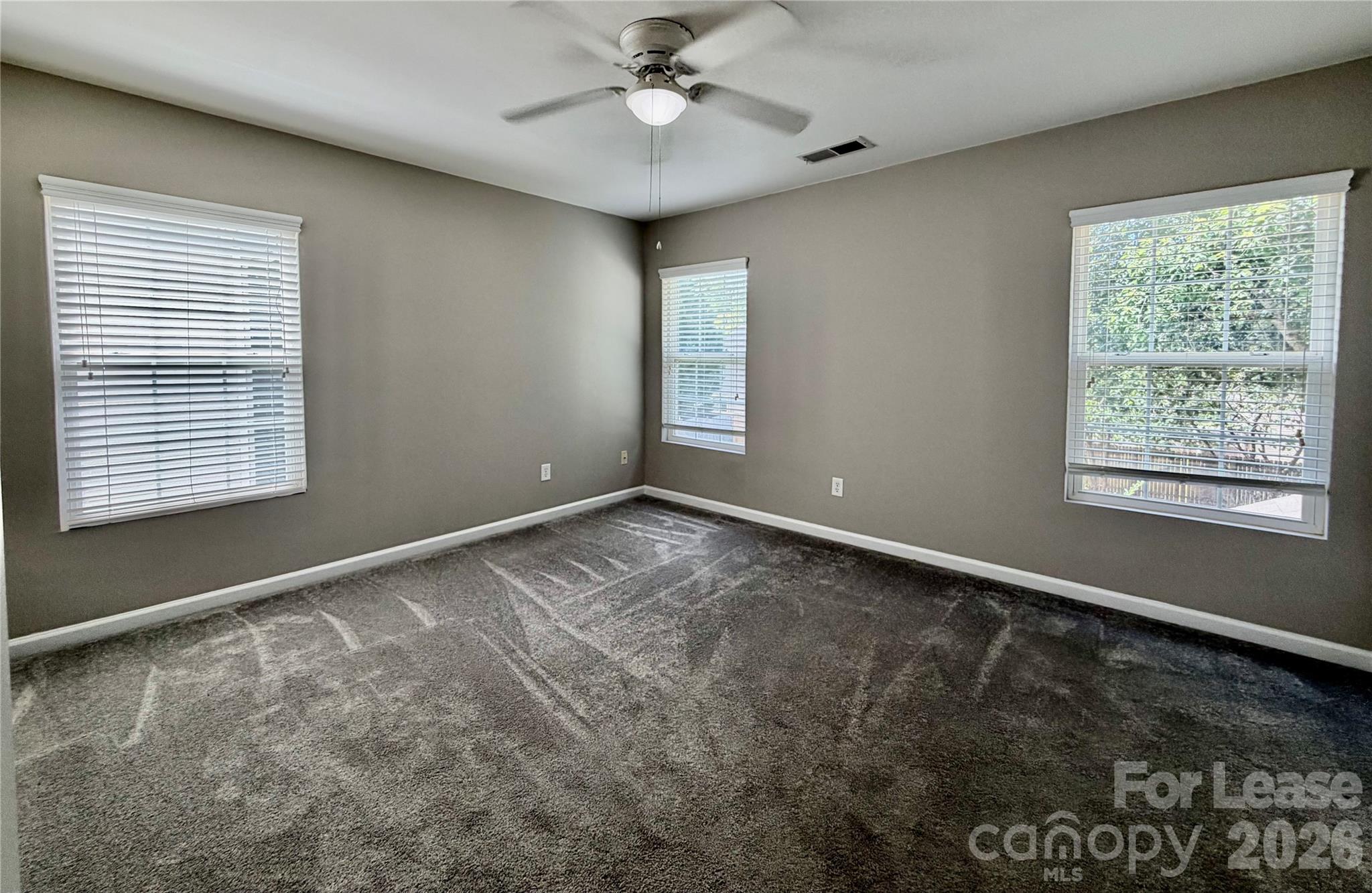 551 Tribune Drive Property Photo 12