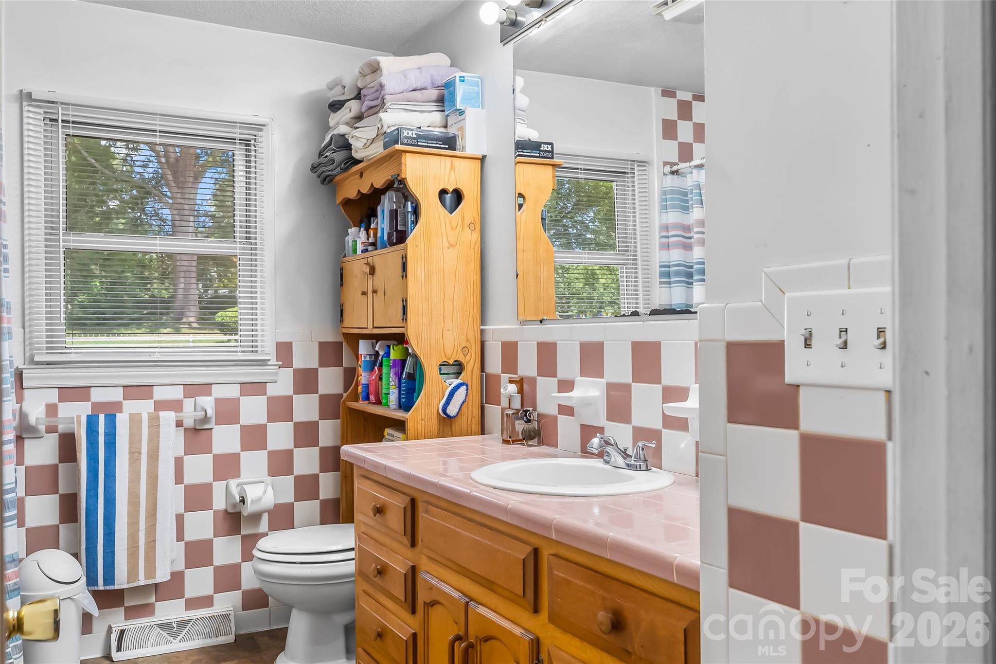 315 Windwood Drive Property Photo 10