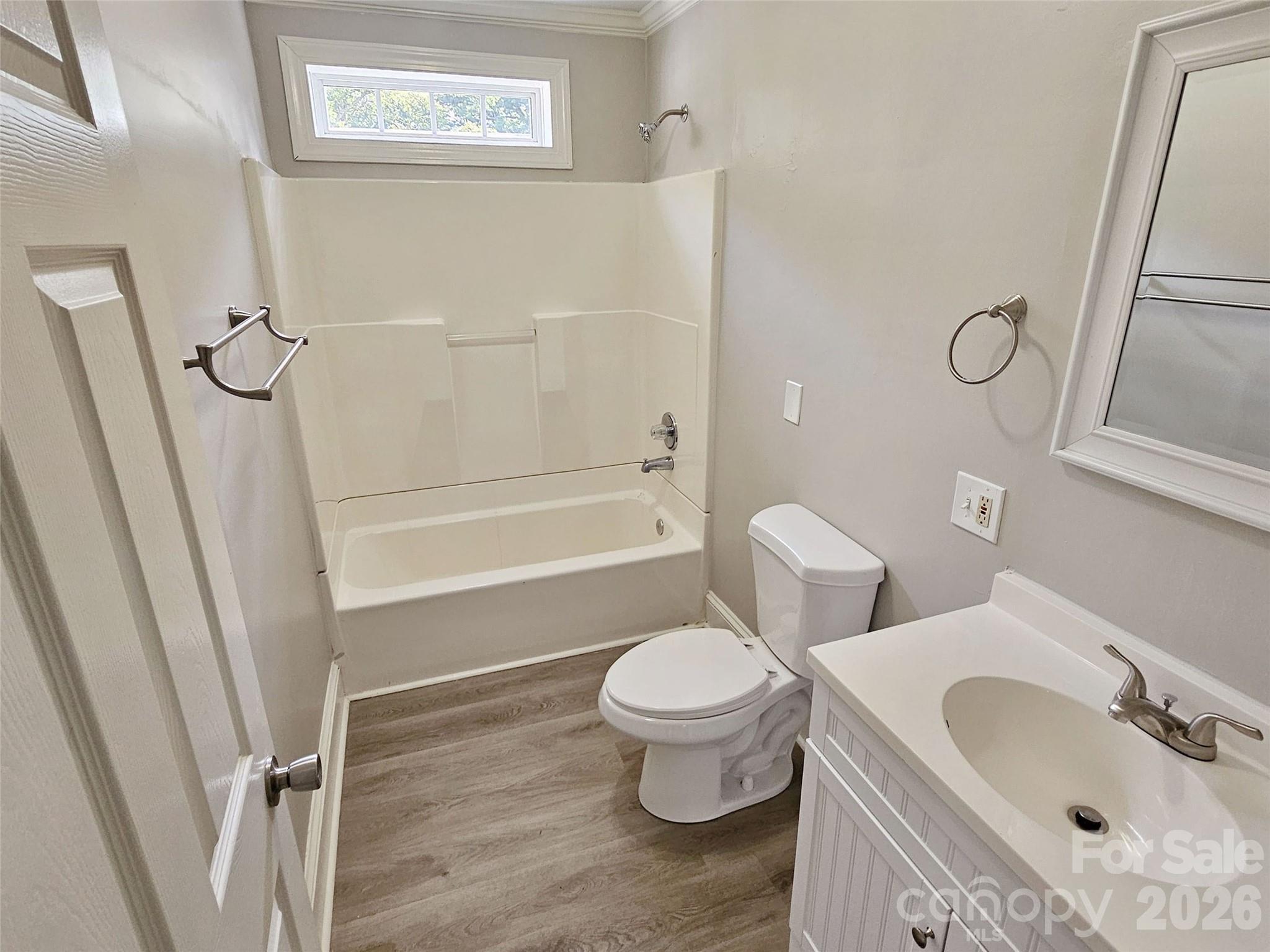 158 Shamrock Street Property Photo 10