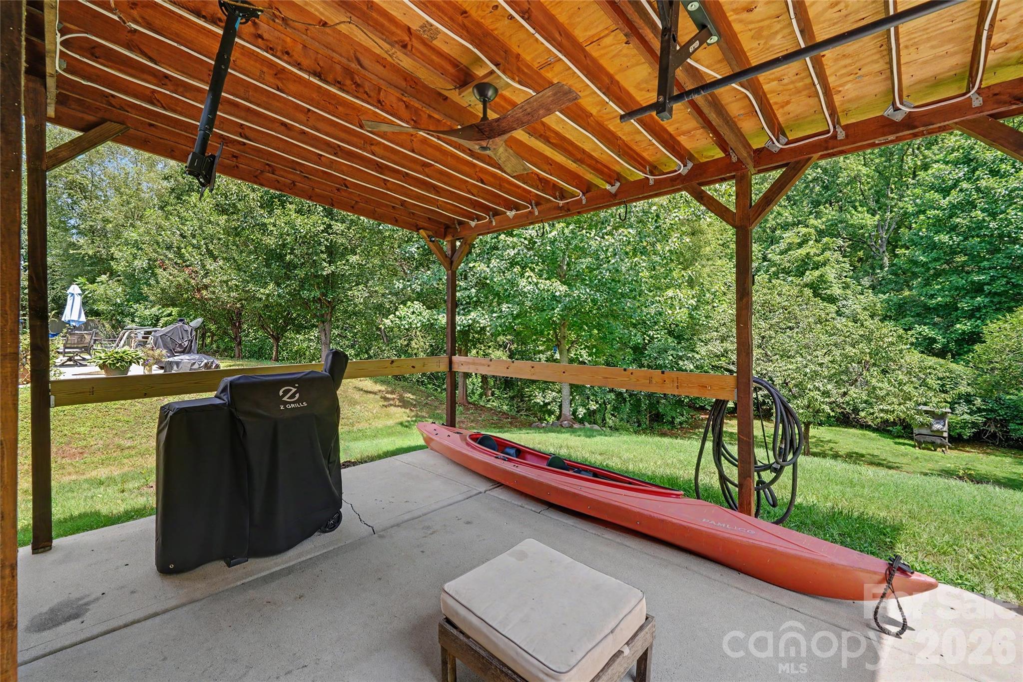 4916 Elementary View Drive Property Photo 27
