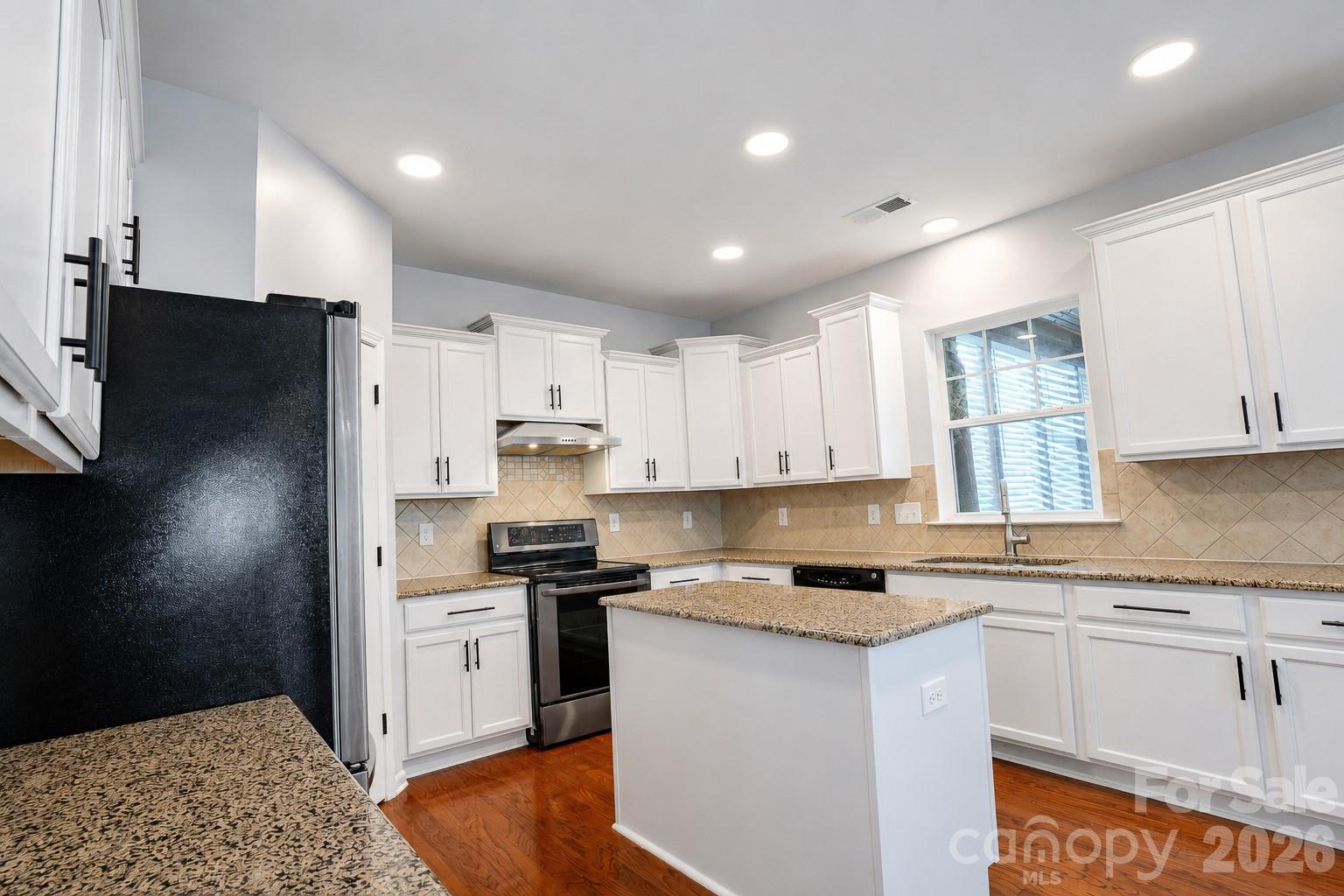 10345 Wesson Hunt Road Property Photo 10