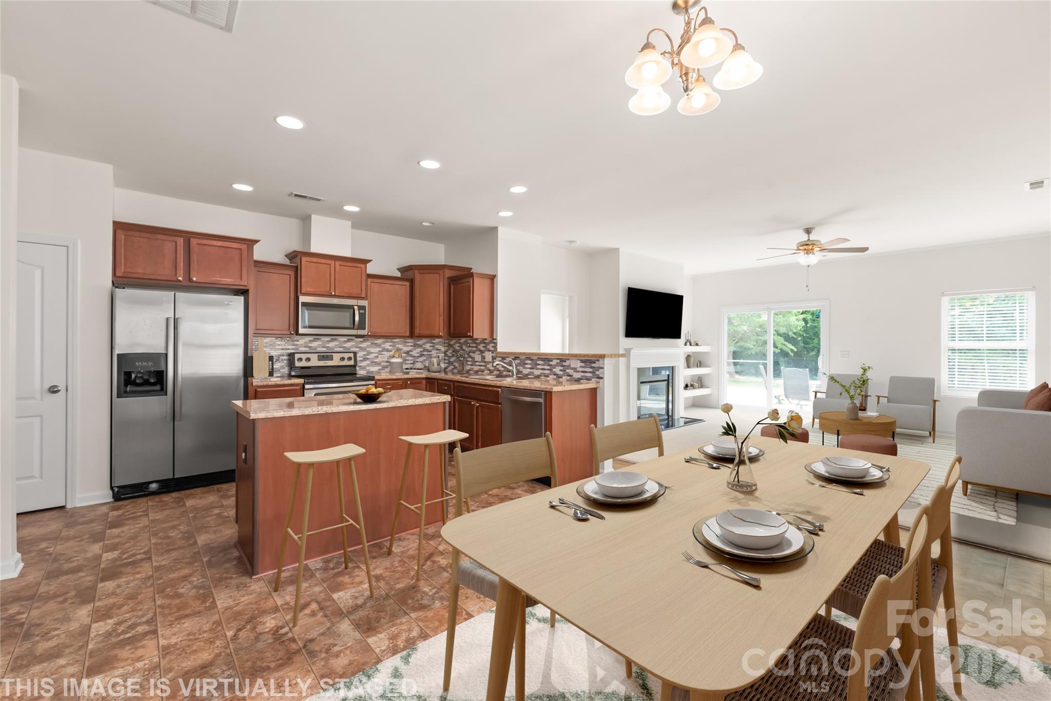 8411 Romana Red Lane Property Photo 3