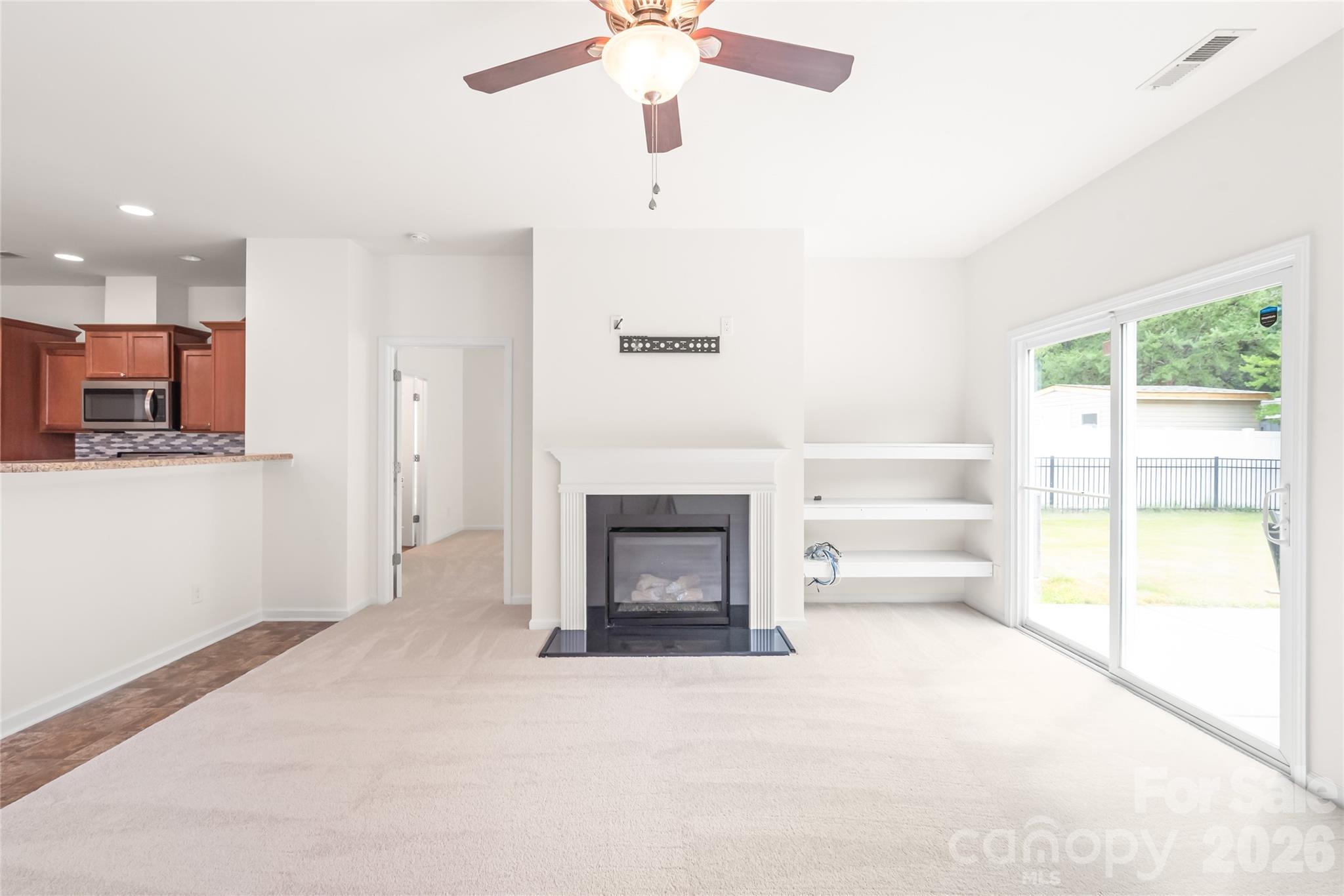 8411 Romana Red Lane Property Photo 7