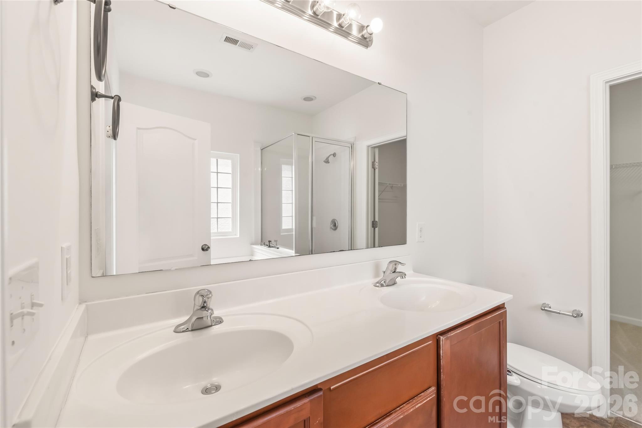 8411 Romana Red Lane Property Photo 12