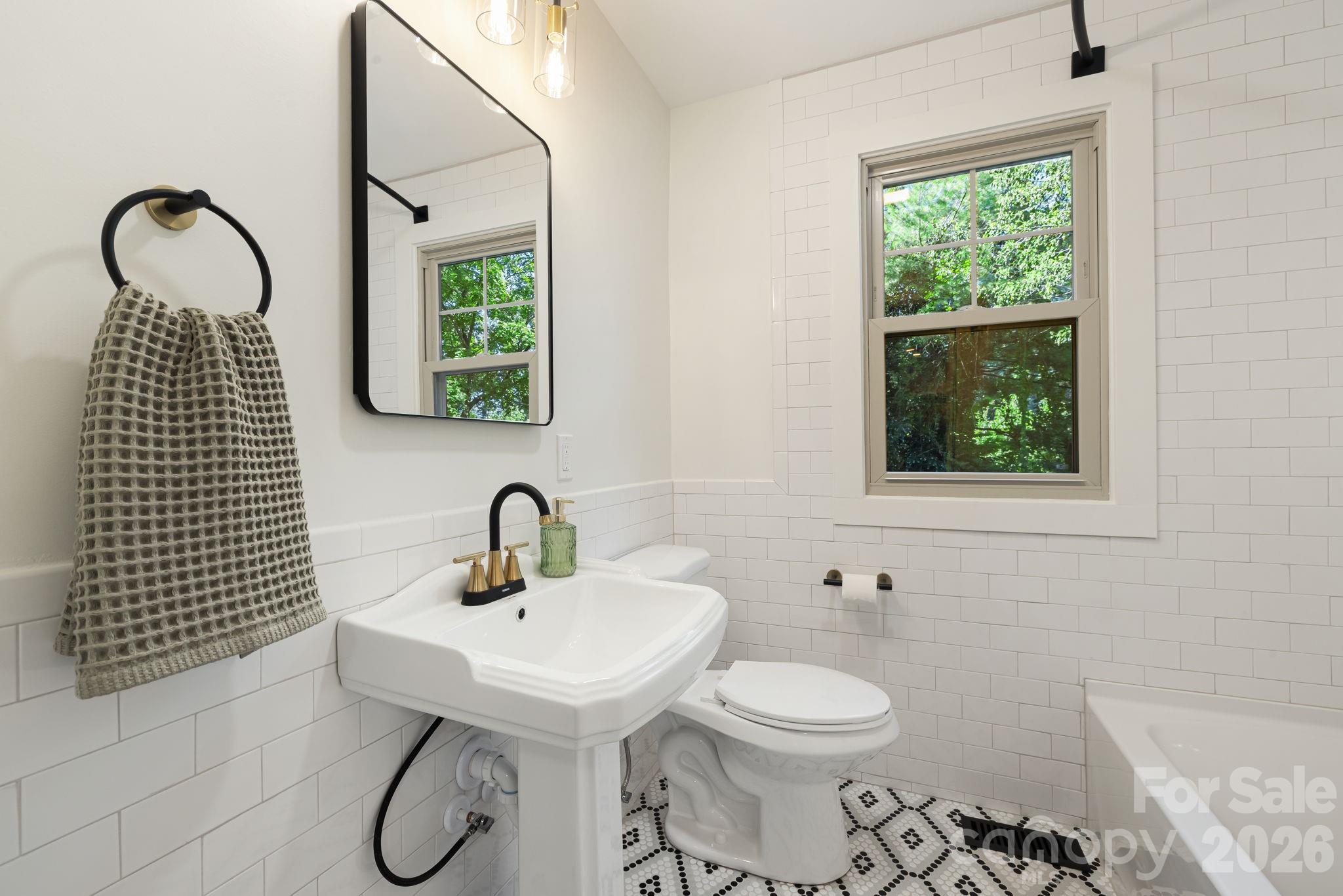 107 Beverly Road Property Photo 21