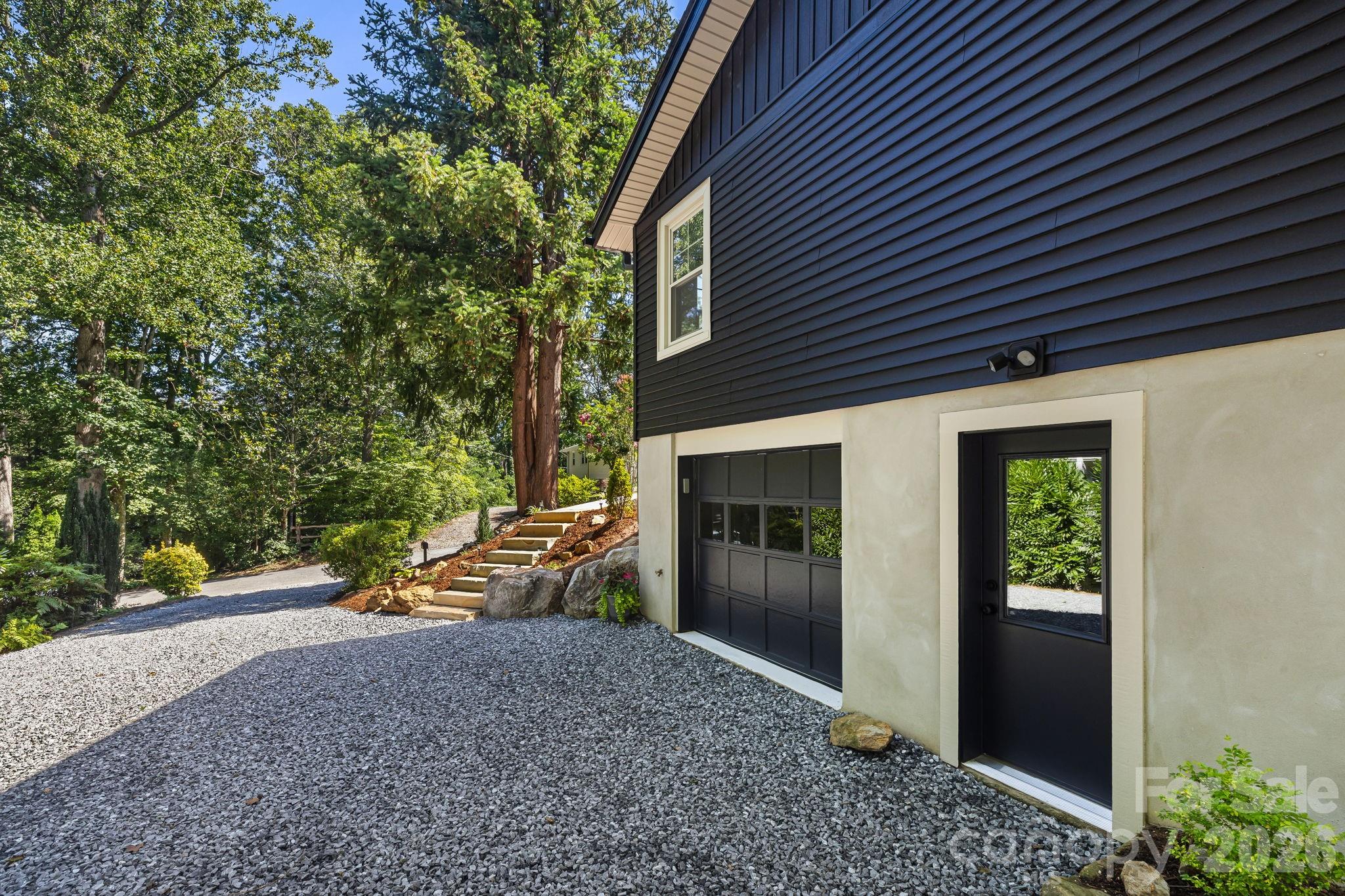 107 Beverly Road Property Photo 27
