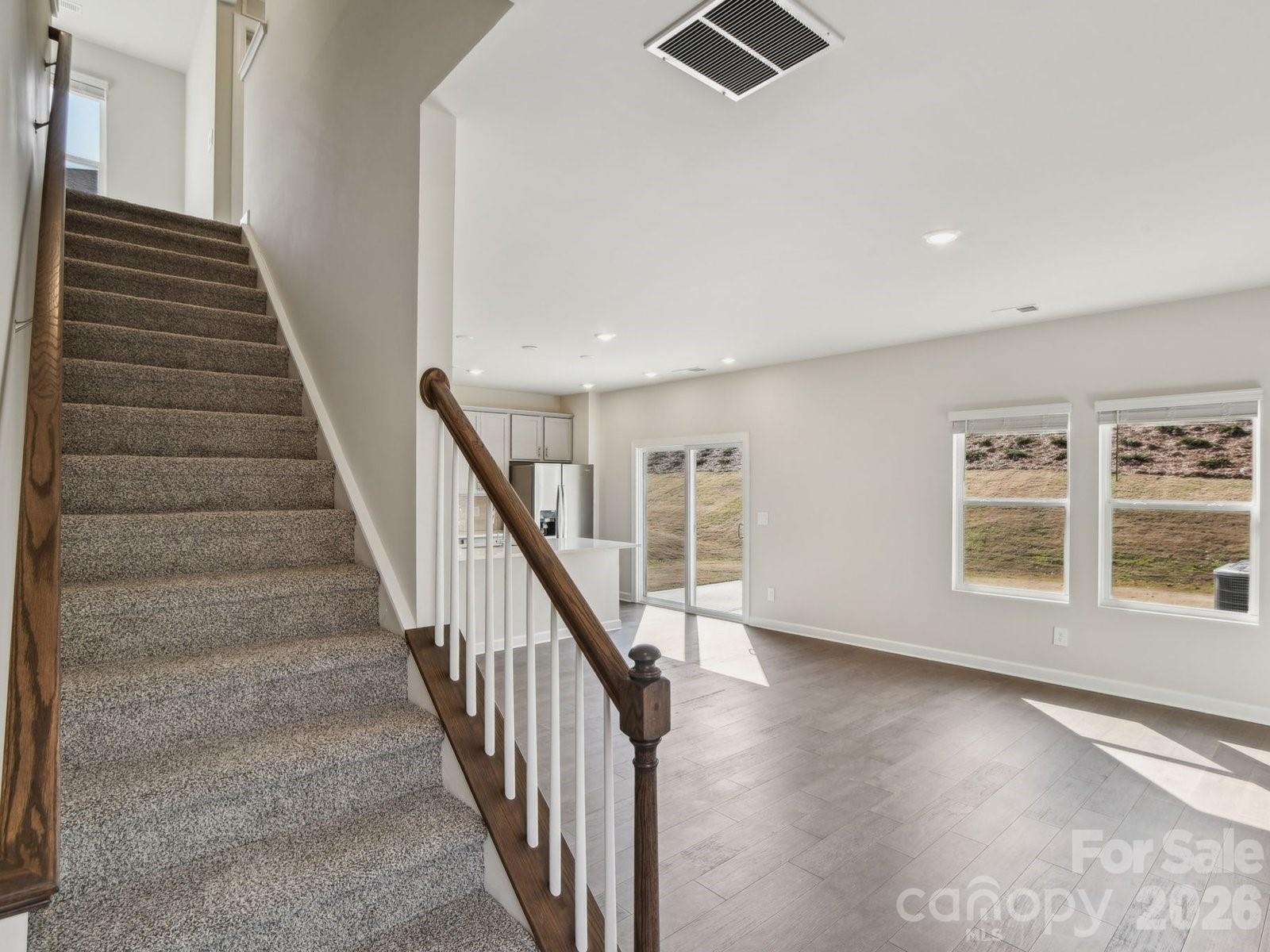 5056 Poplin Valley Property Photo 2