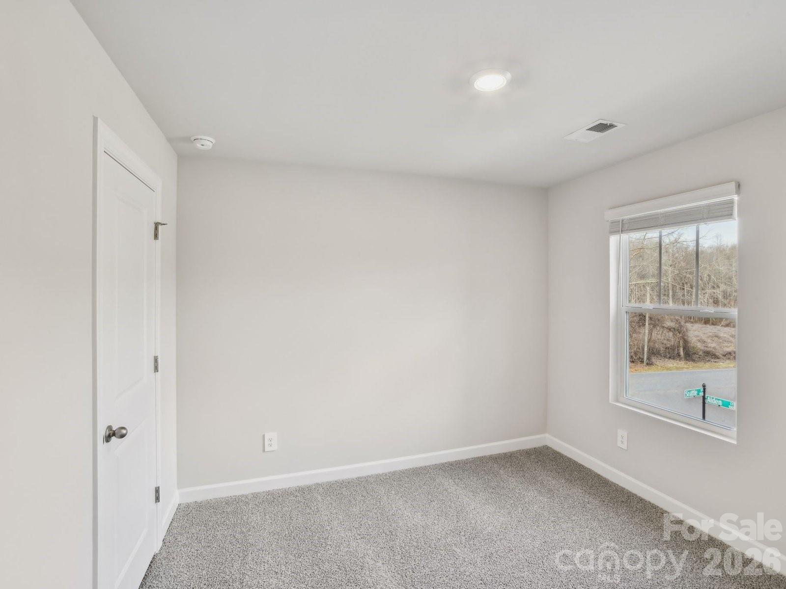 5056 Poplin Valley Property Photo 12