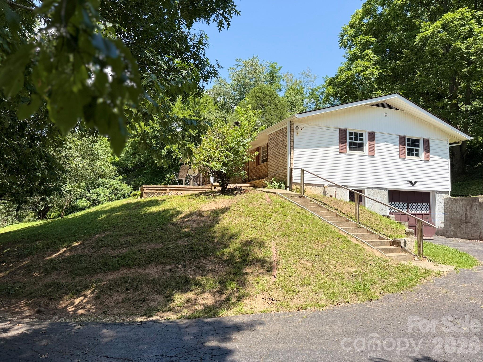 142 Avondale Road Property Photo 19