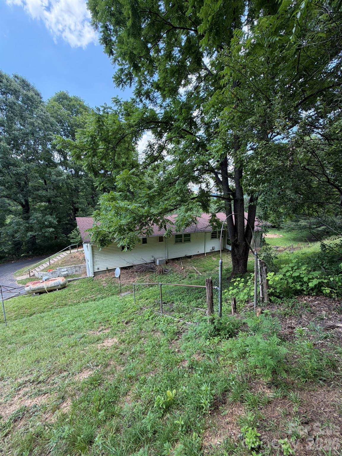 142 Avondale Road Property Photo 25