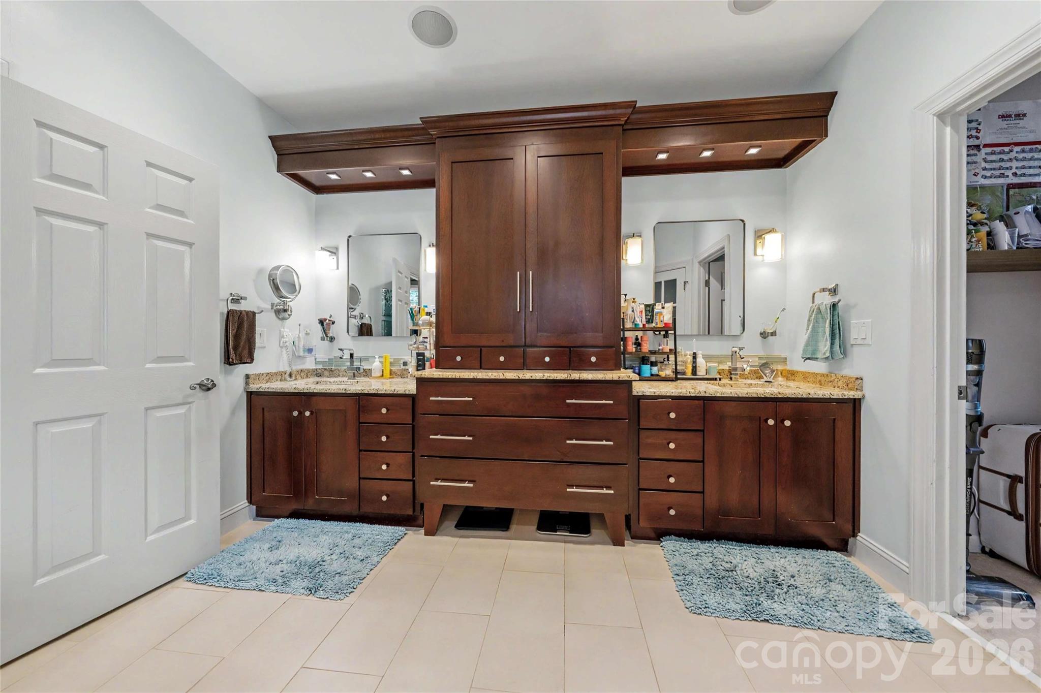 15100 Macbeth Court Property Photo 38