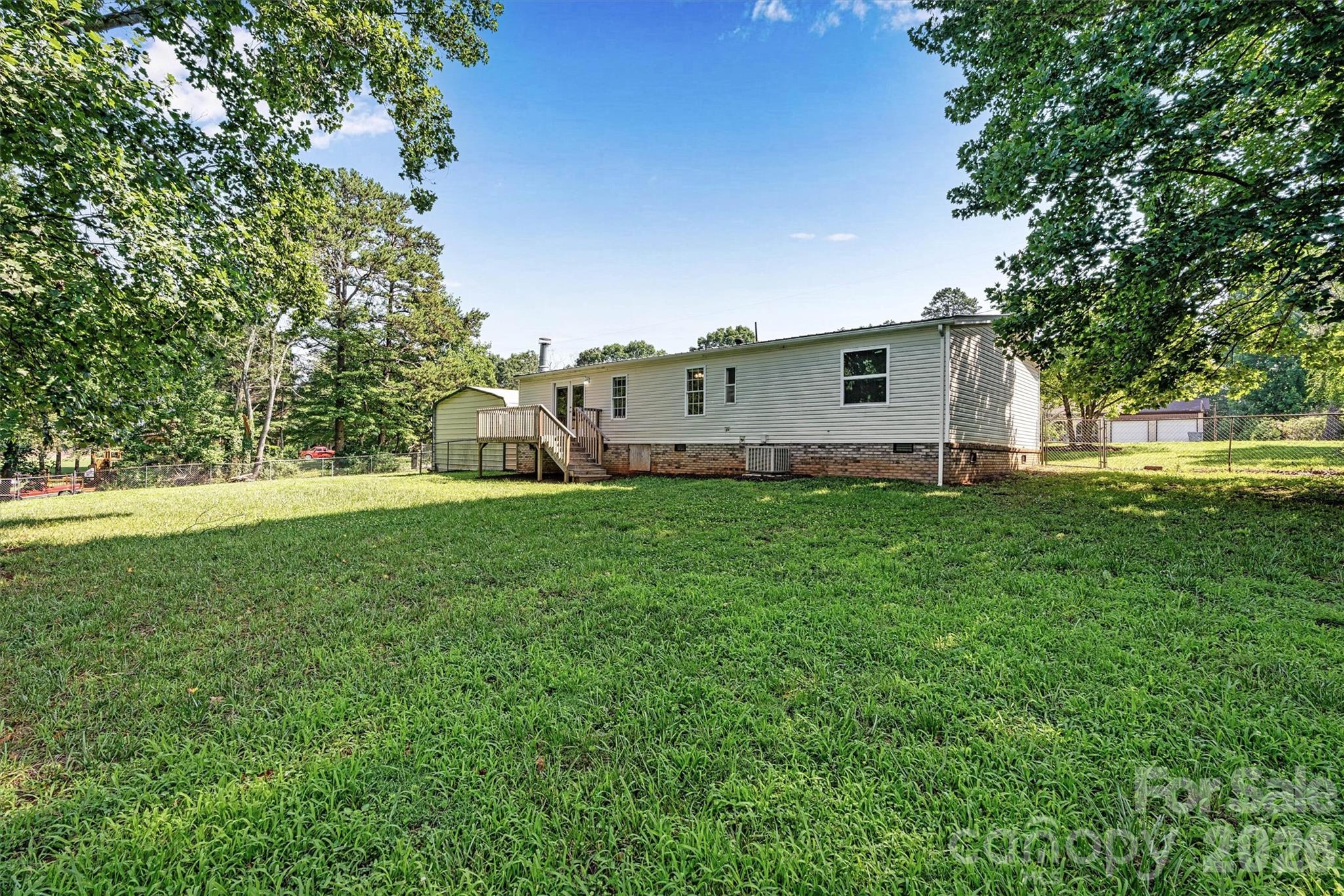 5135 36th Street Drive Property Photo 8