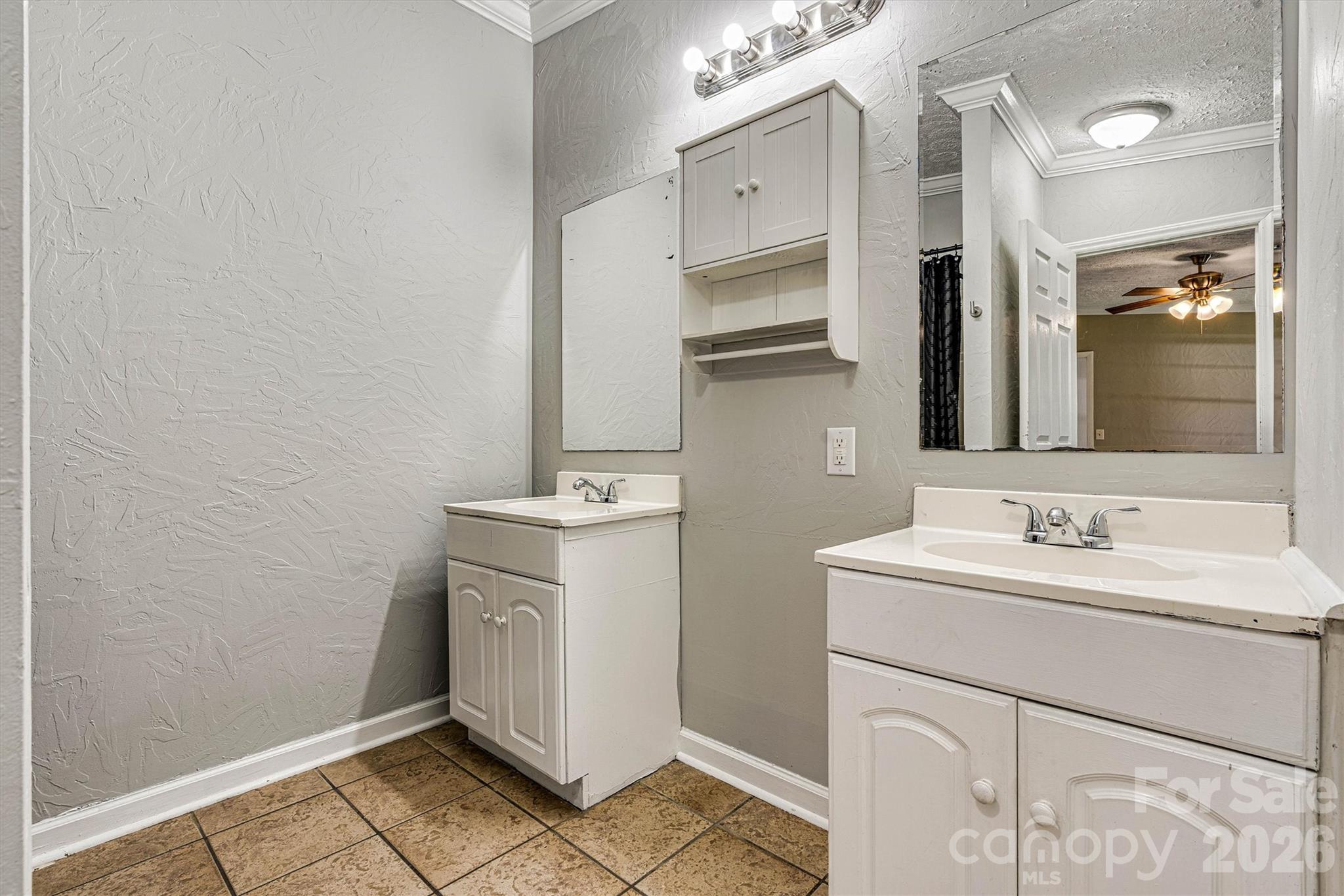 5135 36th Street Drive Property Photo 25