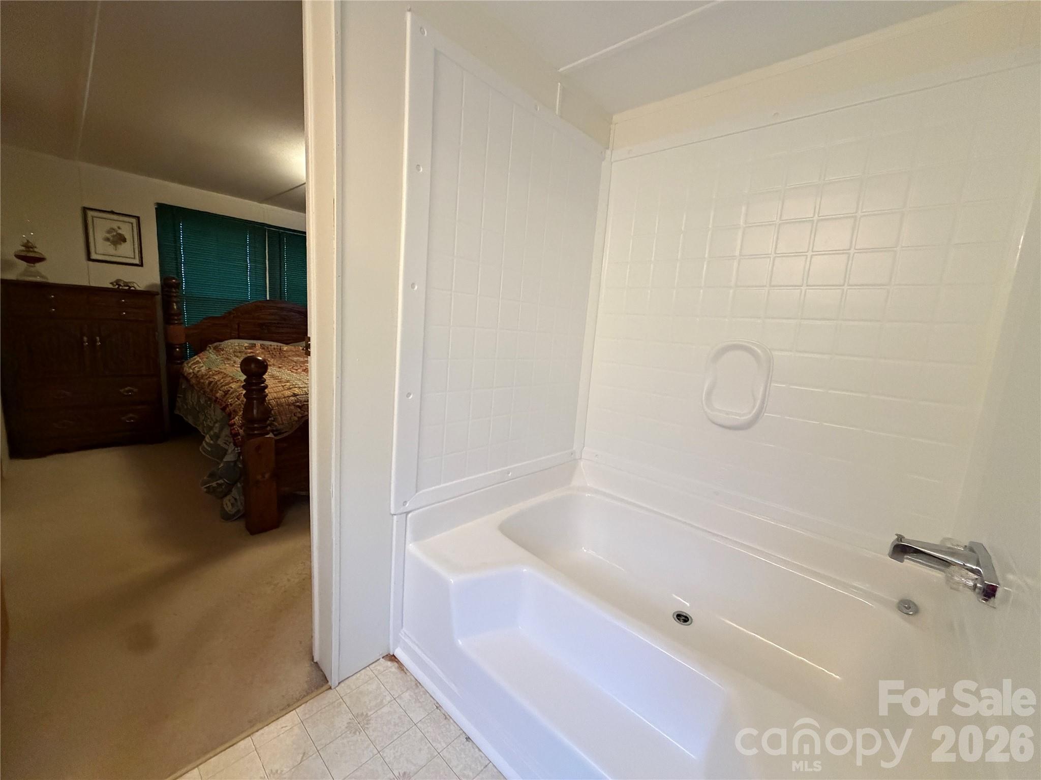5720 Skyway Drive Property Photo 16