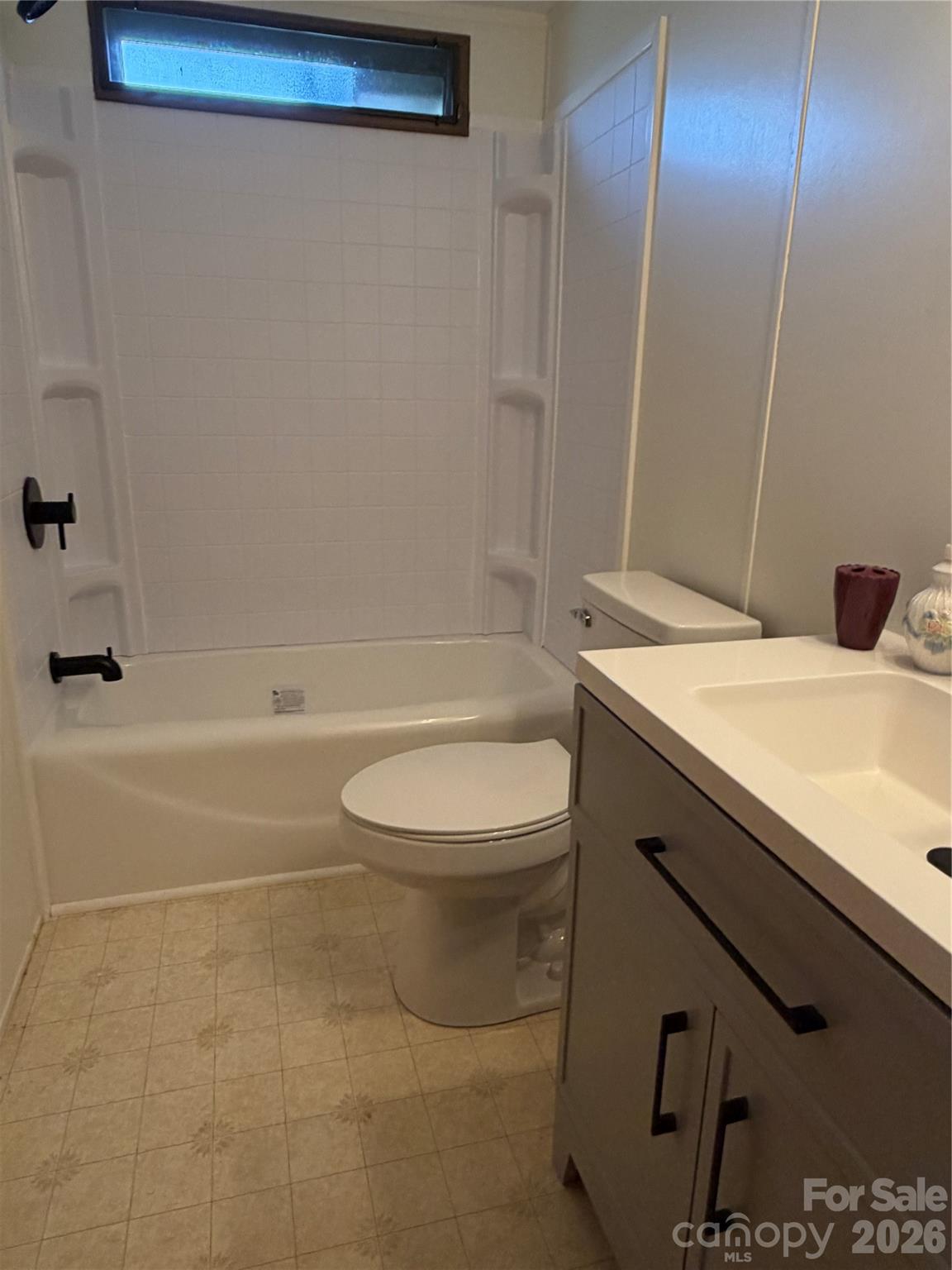 5720 Skyway Drive Property Photo 20