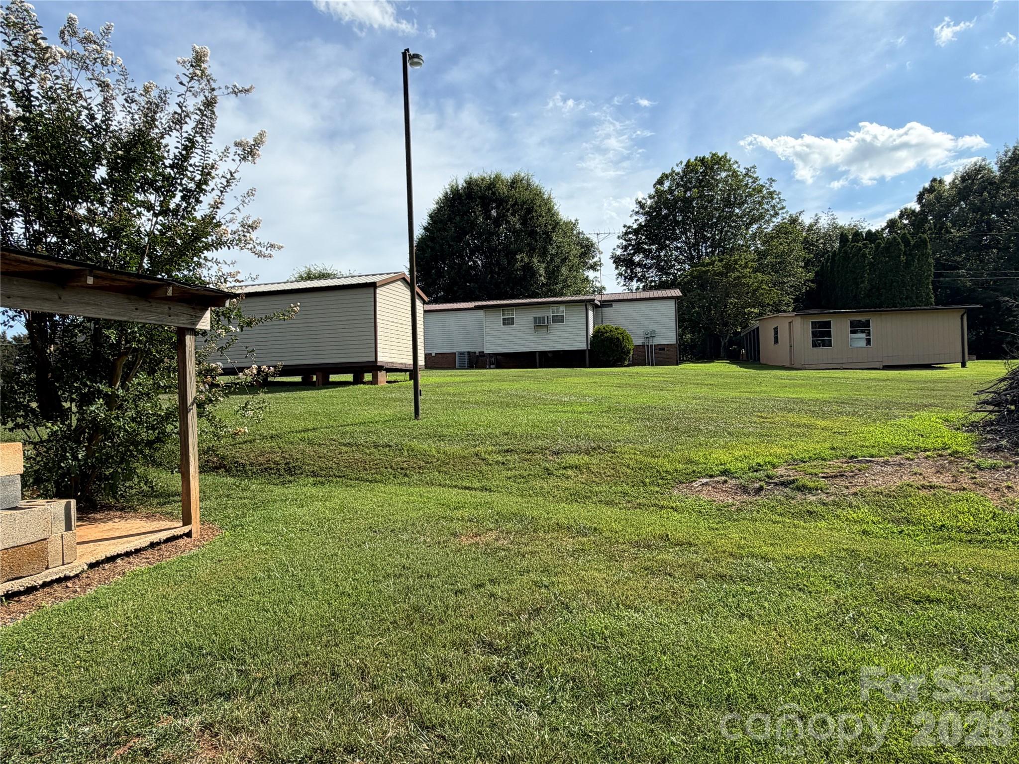 5720 Skyway Drive Property Photo 24
