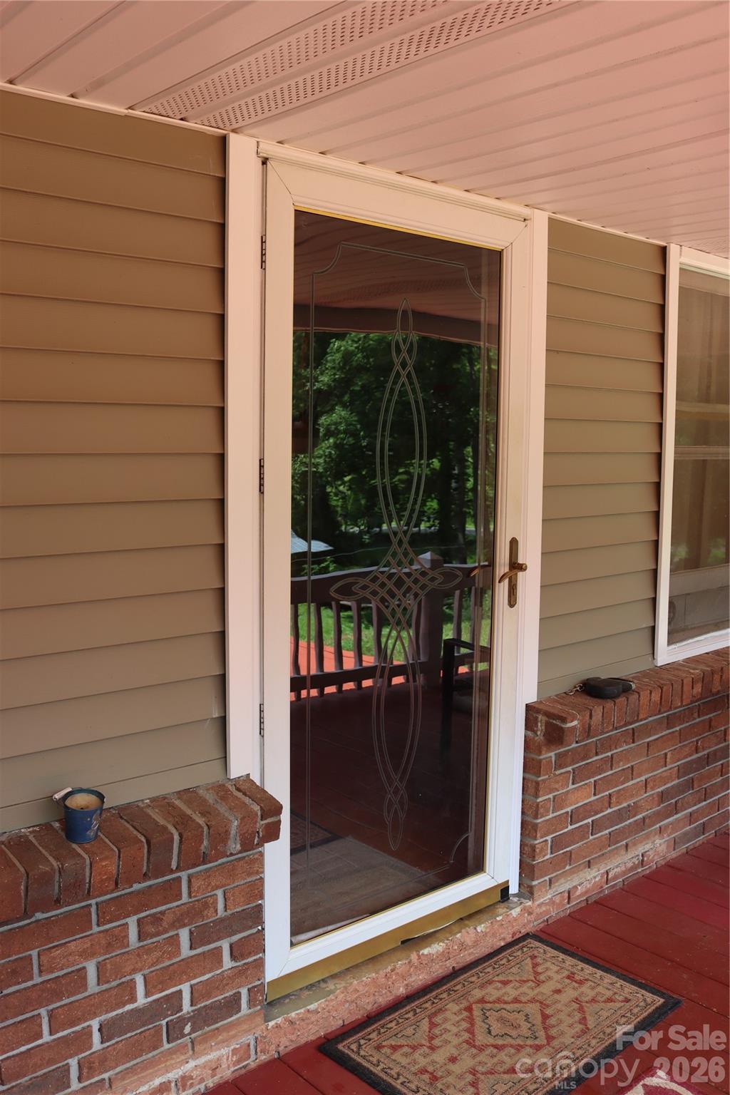 9 Wooded Valley Lane Property Photo 6
