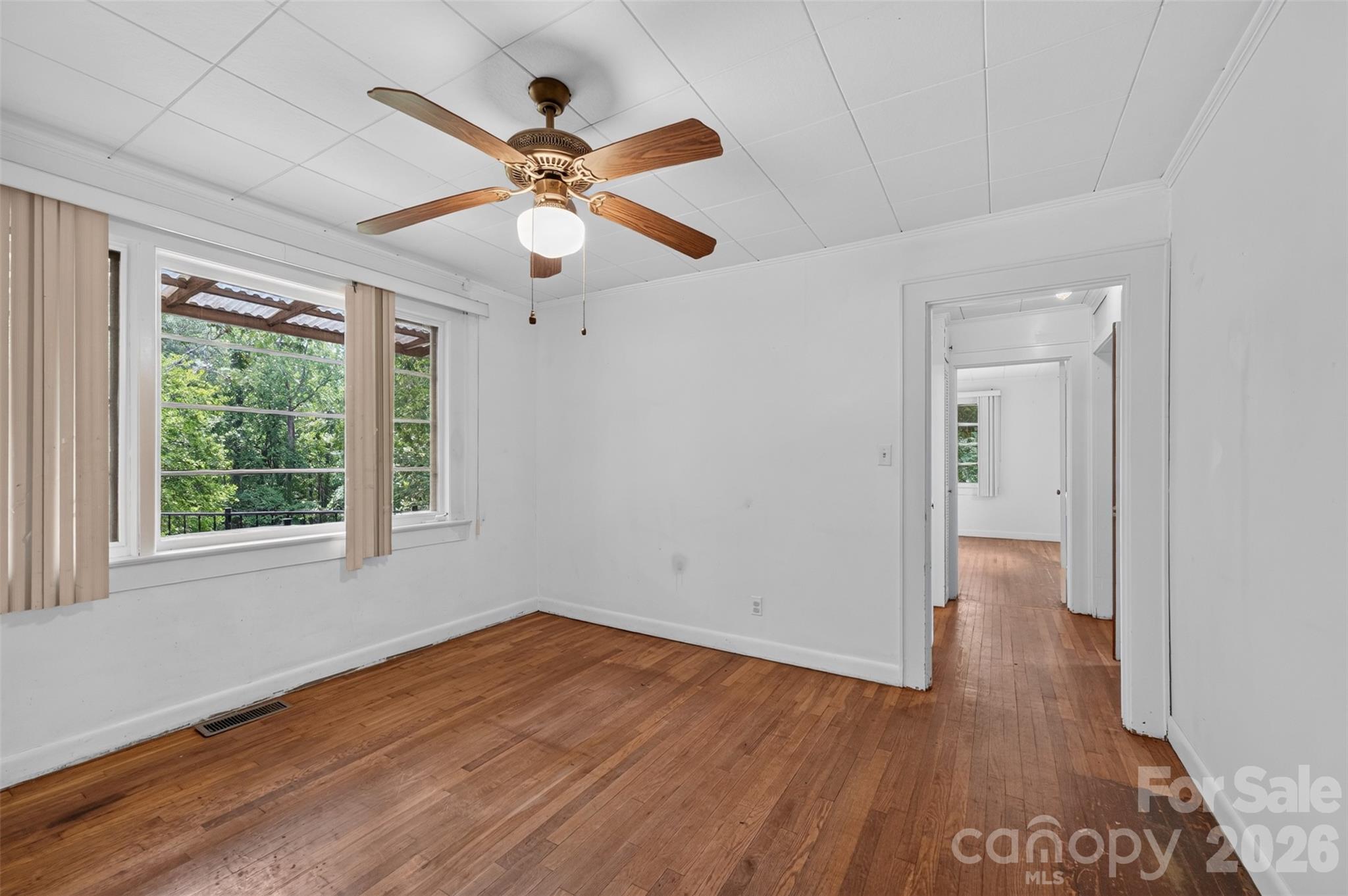 311 33rd Street Drive Property Photo 25