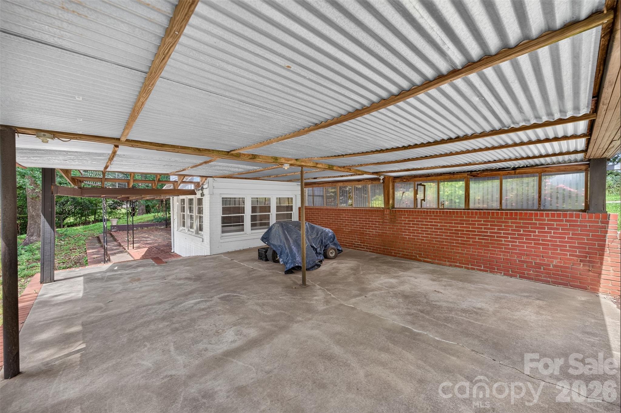 311 33rd Street Drive Property Photo 43