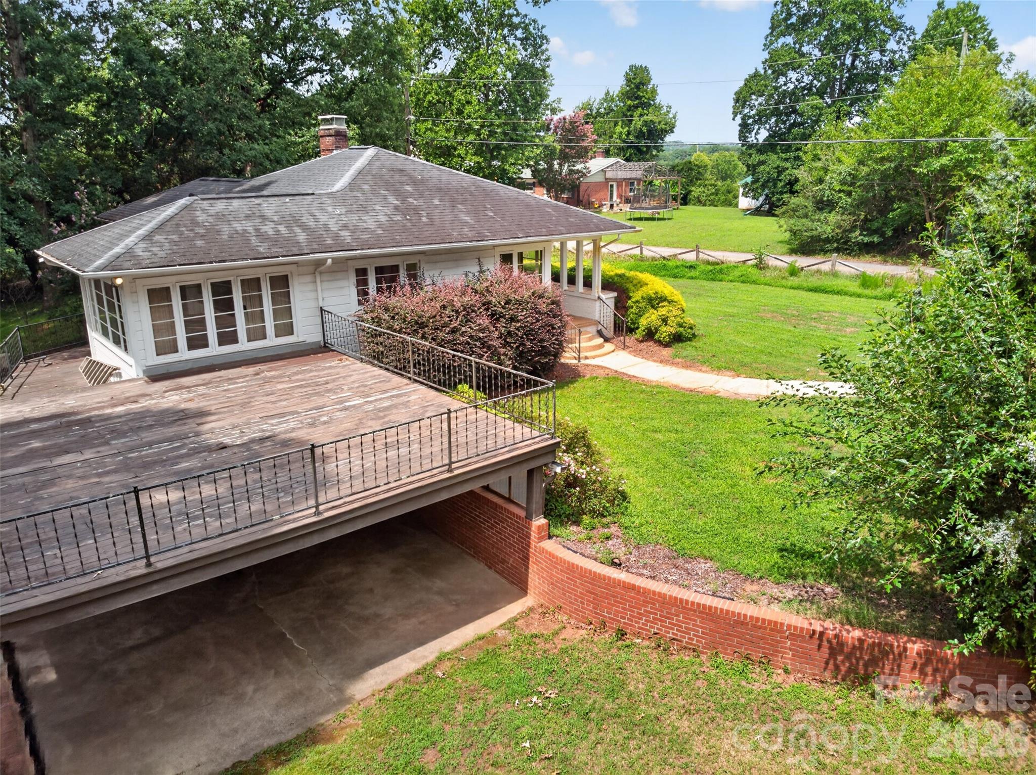 311 33rd Street Drive Property Photo 47