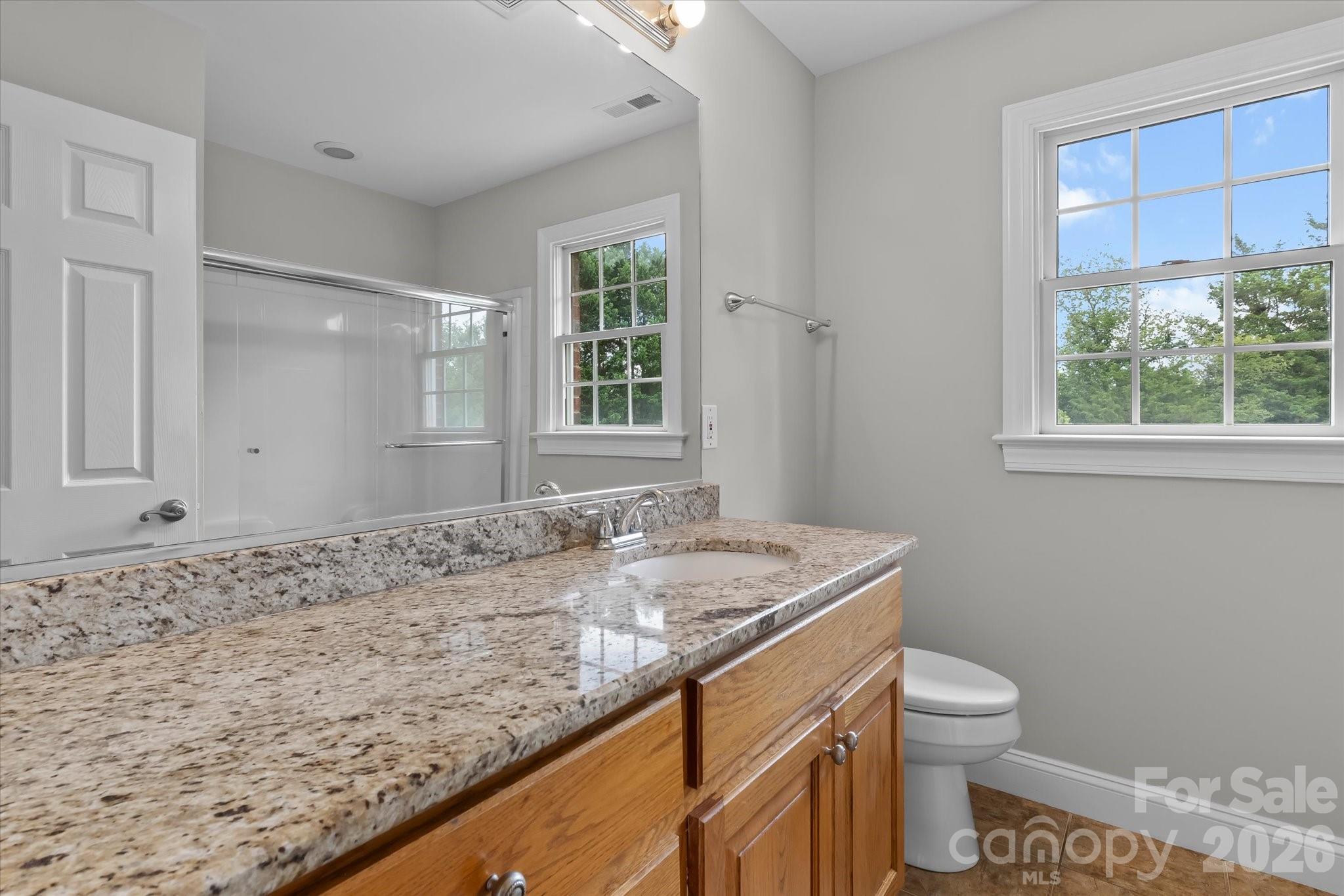 136 Summerchase Lane Property Photo 20
