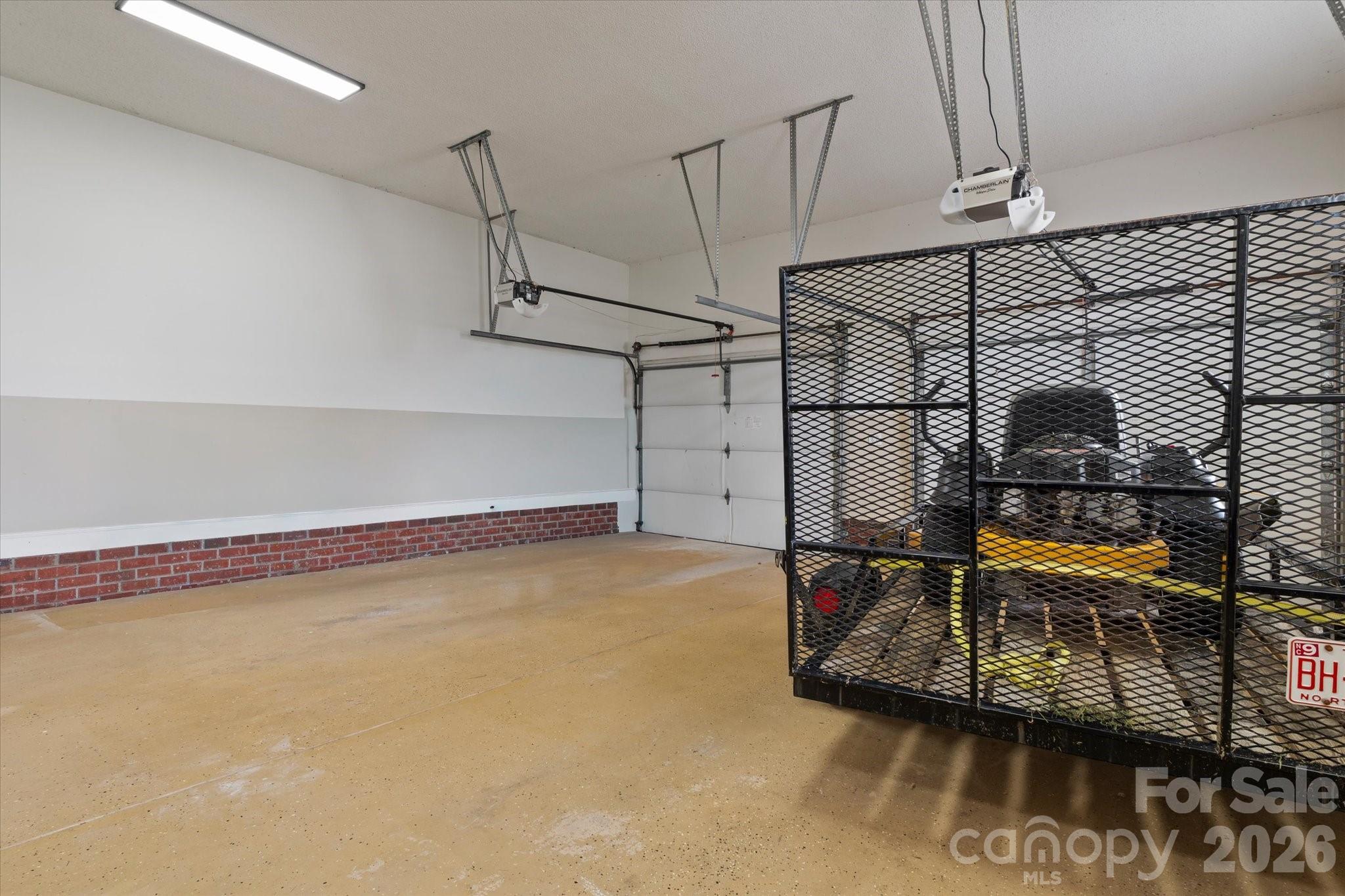 136 Summerchase Lane Property Photo 27