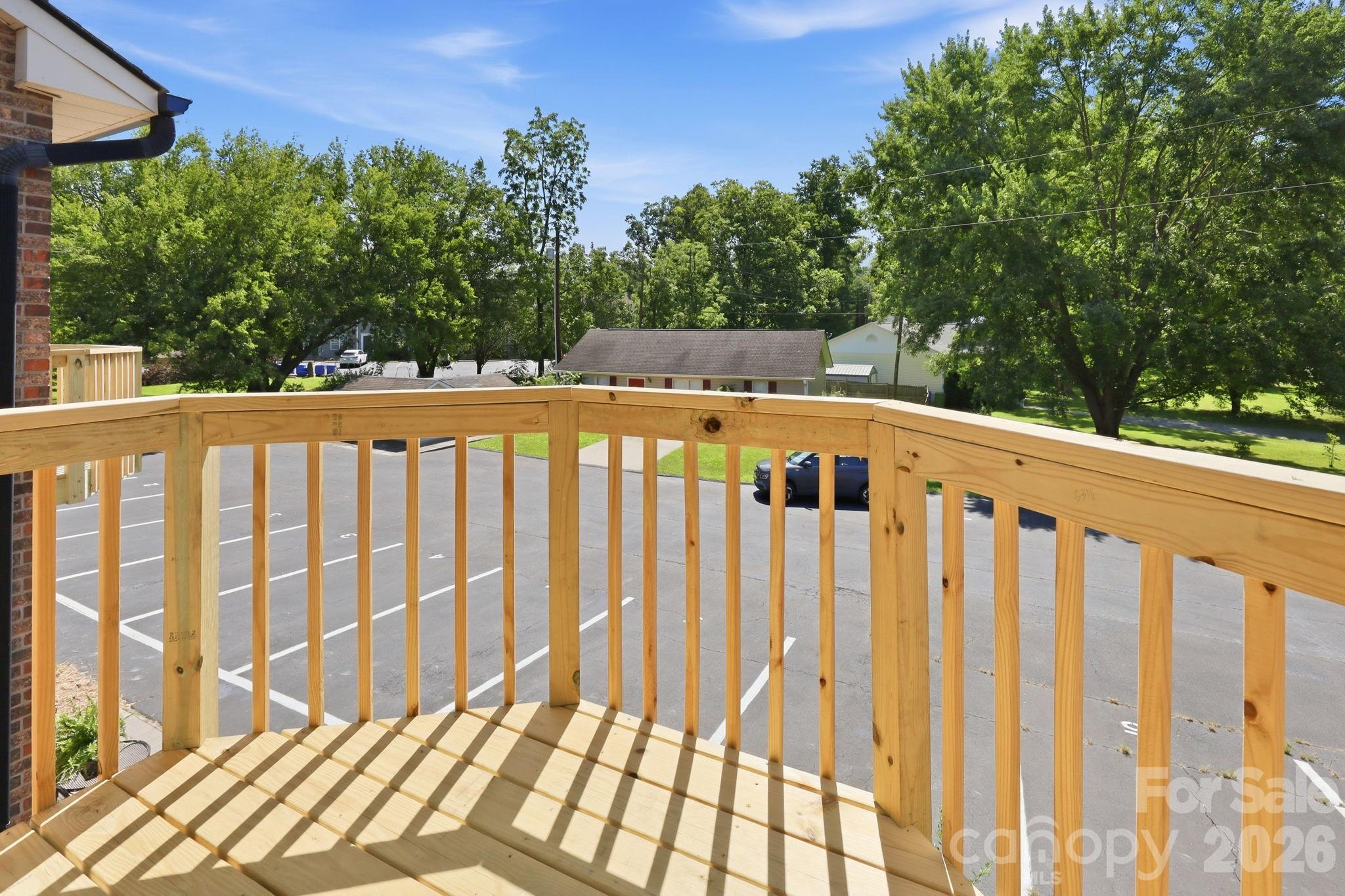 5 Country Gardens Drive Property Photo 4