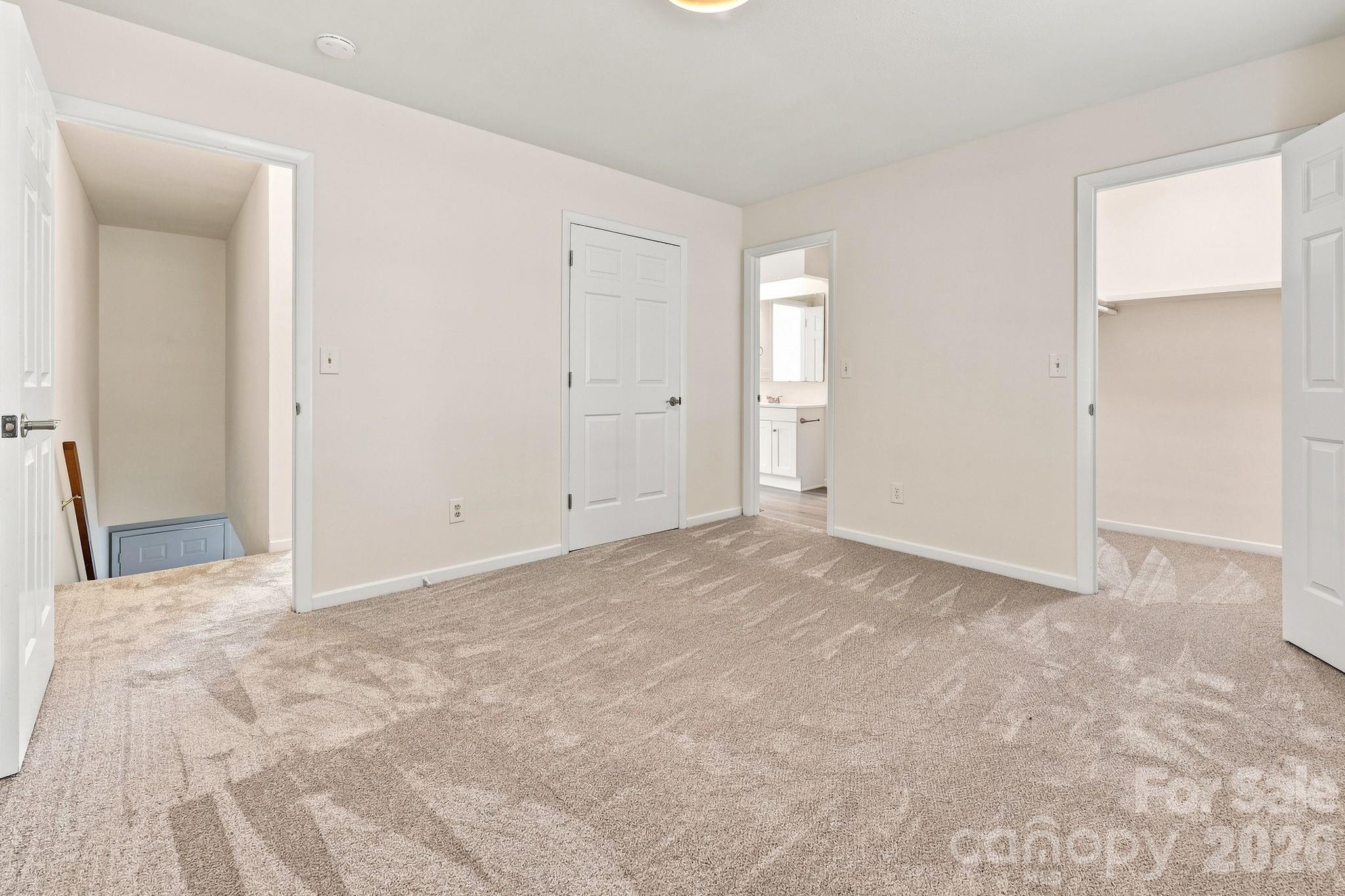 5 Country Gardens Drive Property Photo 15