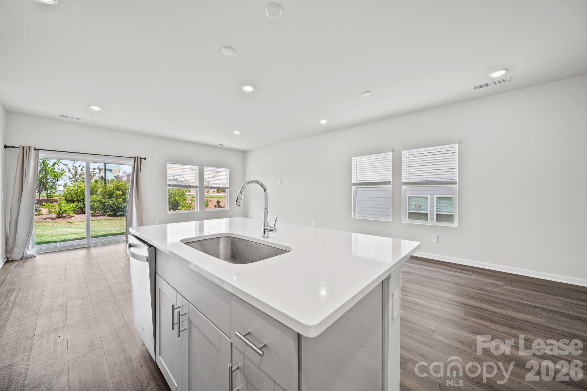 4080 County Down Avenue Property Photo 11