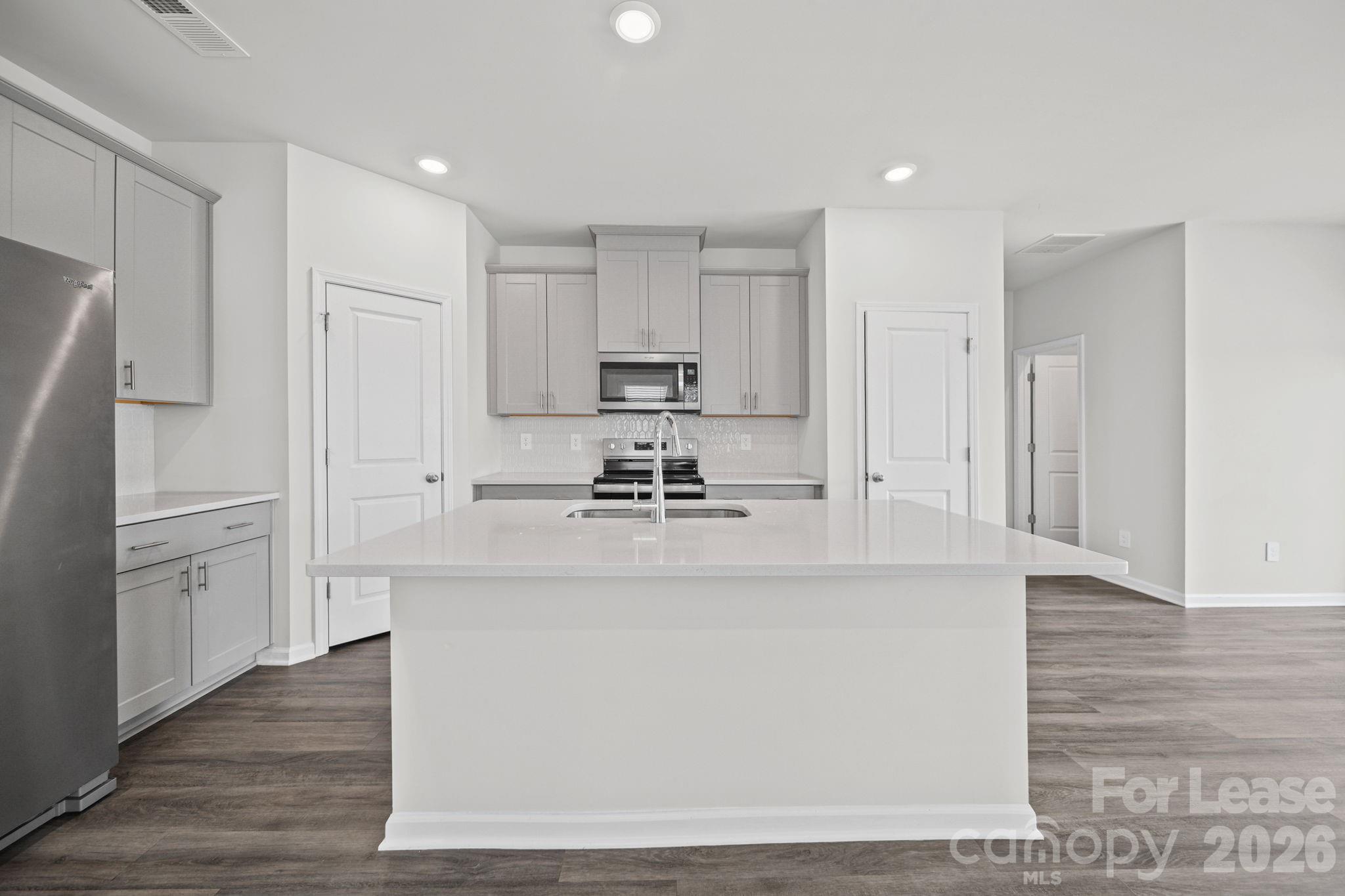 4080 County Down Avenue Property Photo 13