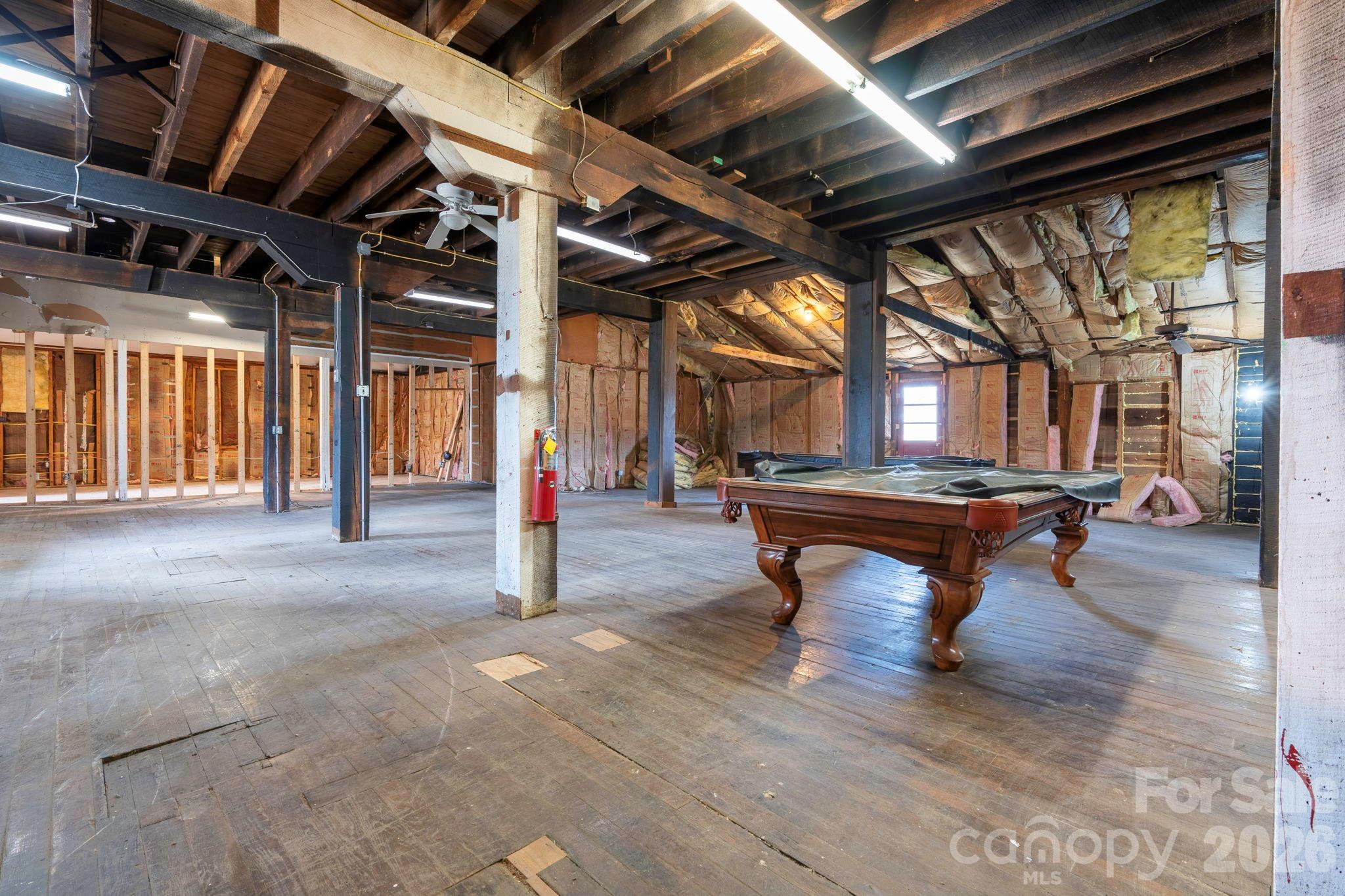 53 2nd Avenue Property Photo 11