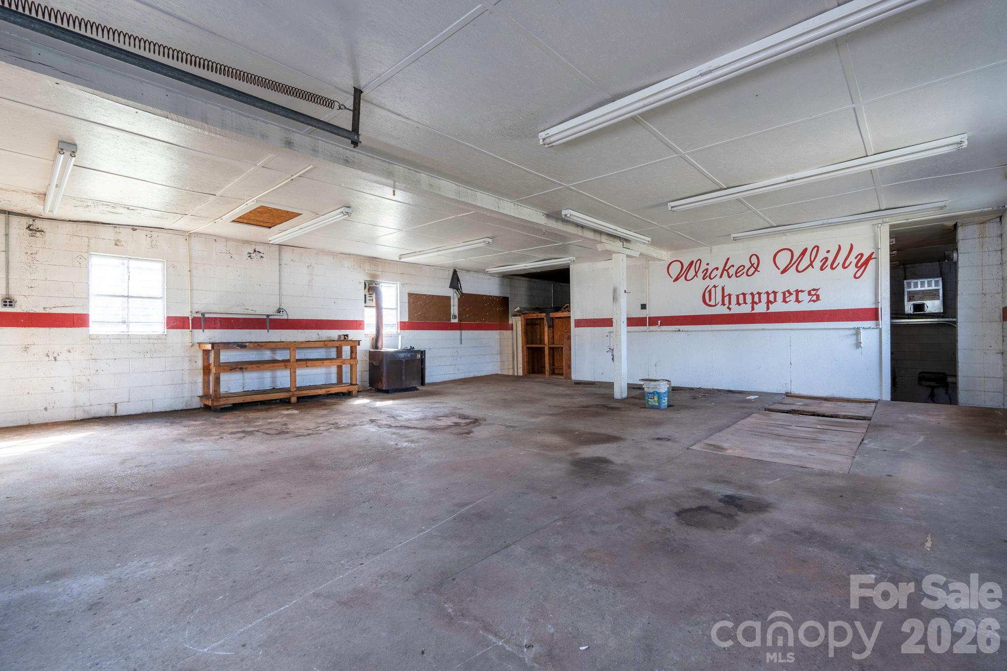 53 2nd Avenue Property Photo 22